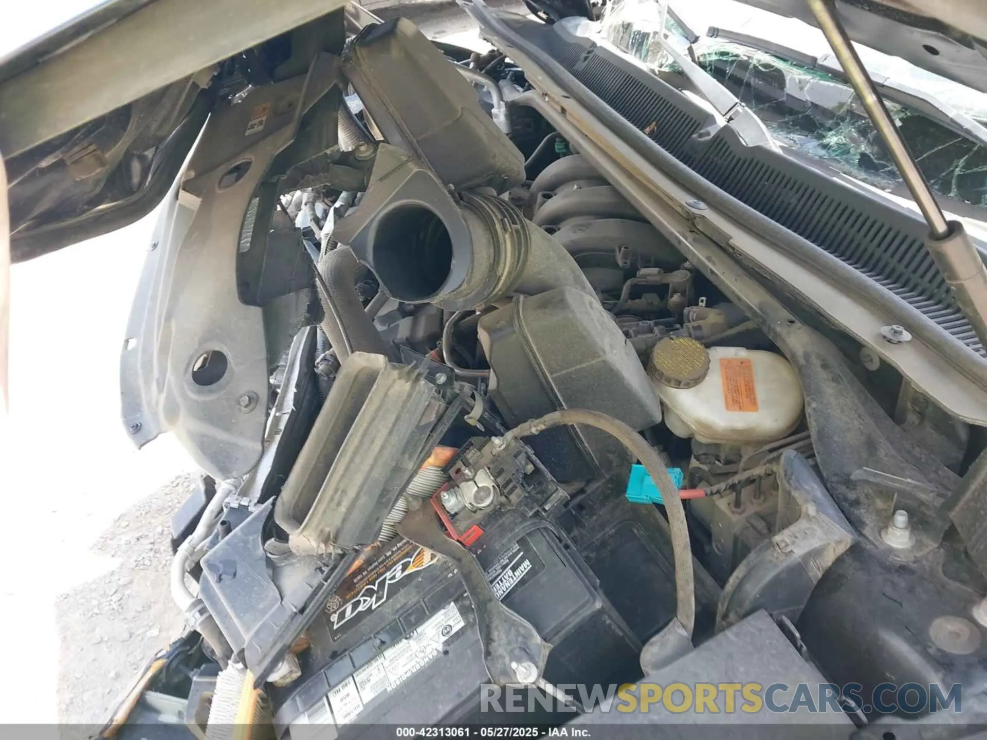 10 Photograph of a damaged car 1FAHP2J88KG115041 FORD TAURUS 2019
