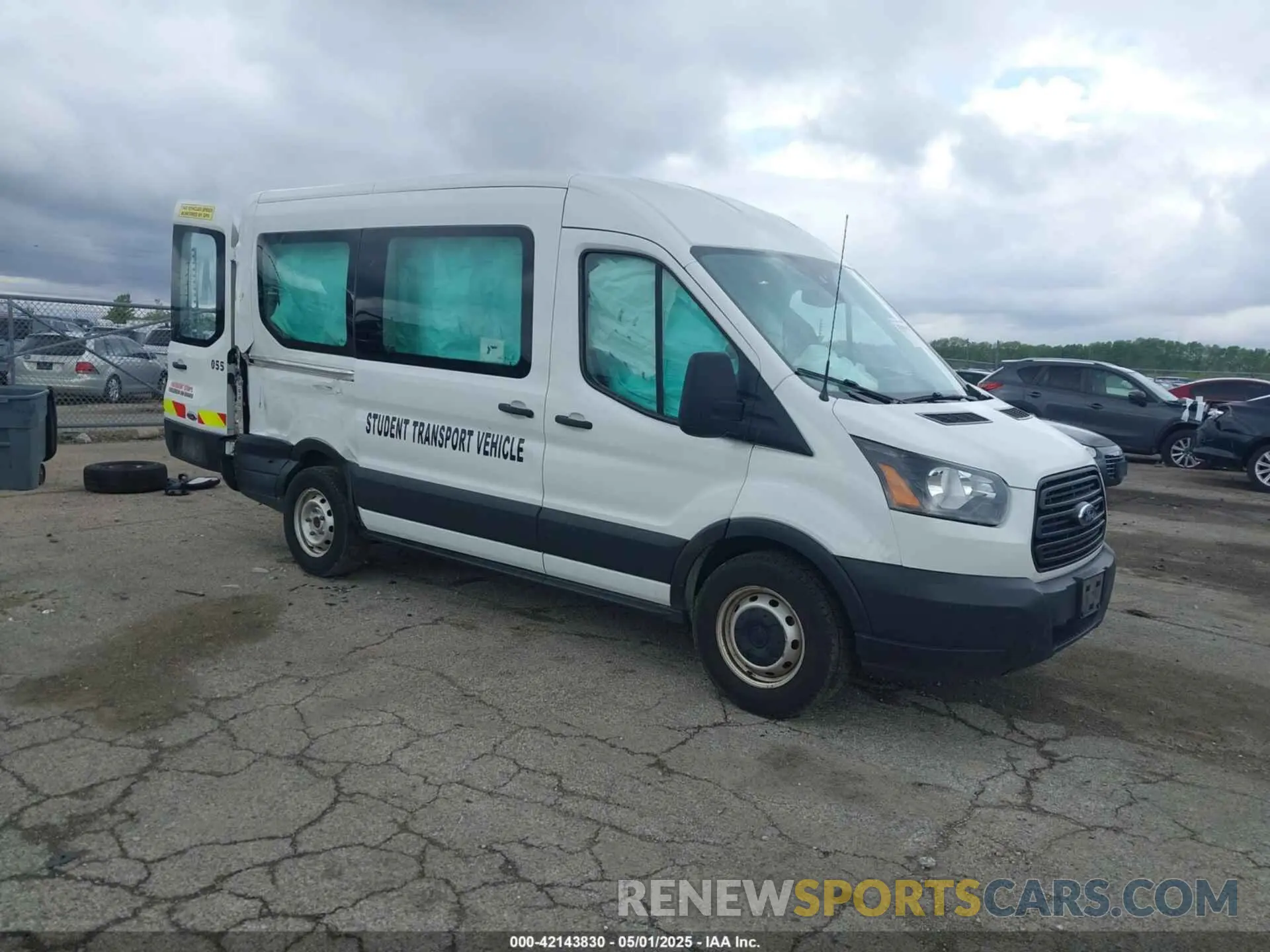 1 Photograph of a damaged car 1FMZK1CMXKKB72206 FORD TRANSIT-150 2019