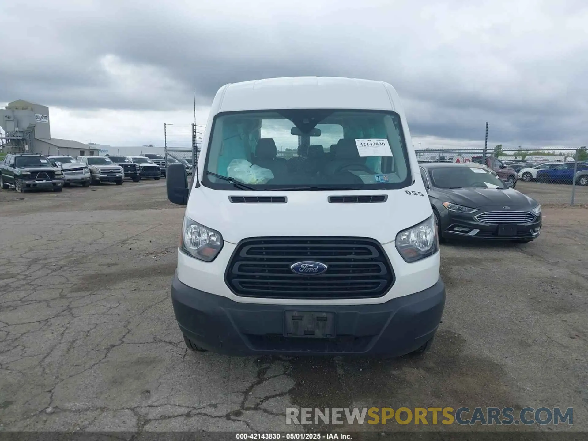 13 Photograph of a damaged car 1FMZK1CMXKKB72206 FORD TRANSIT-150 2019