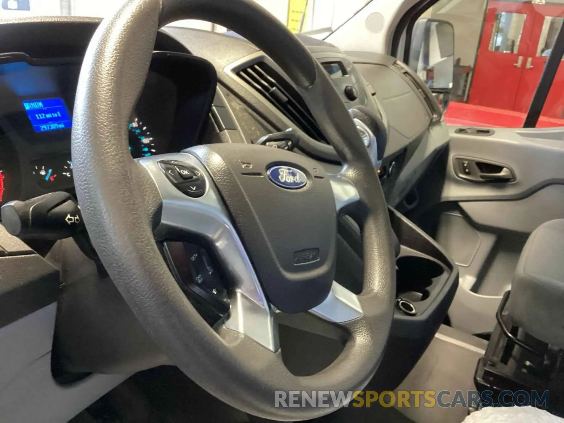 1 Photograph of a damaged car 1FTYE1CM4KKA09347 FORD TRANSIT-150 2019