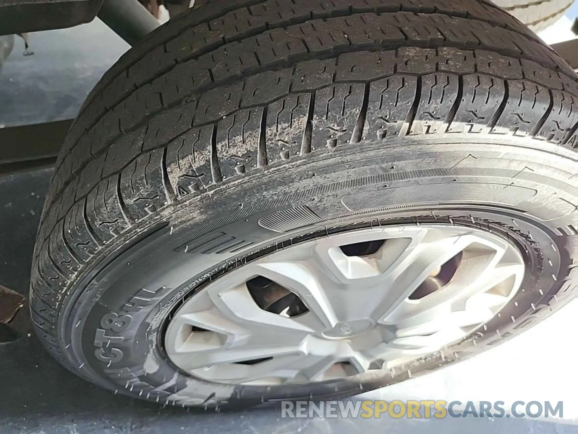 13 Photograph of a damaged car 1FTYE1CM4KKA09347 FORD TRANSIT-150 2019