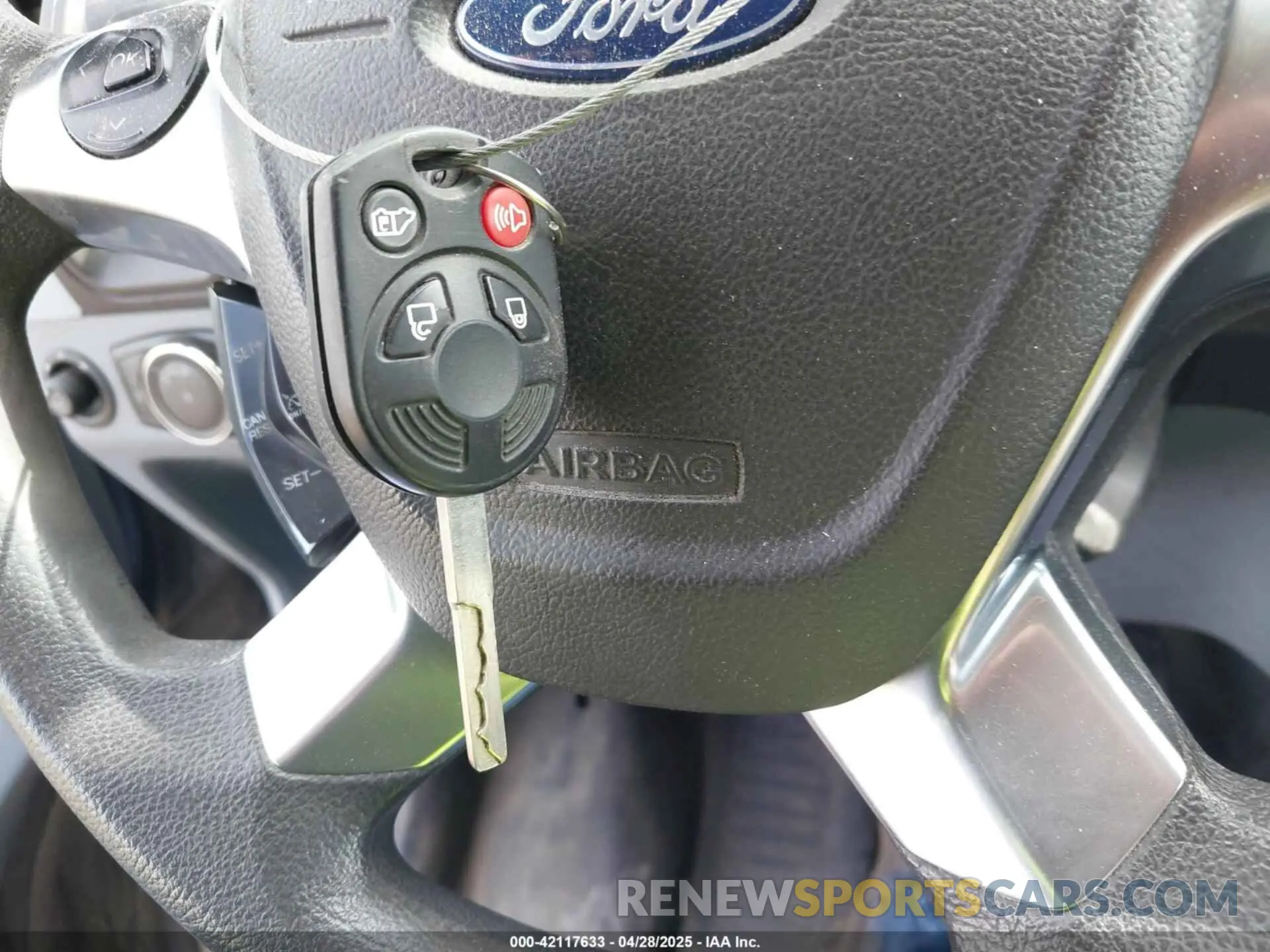 11 Photograph of a damaged car 1FTYE1YM0KKA41527 FORD TRANSIT-150 2019