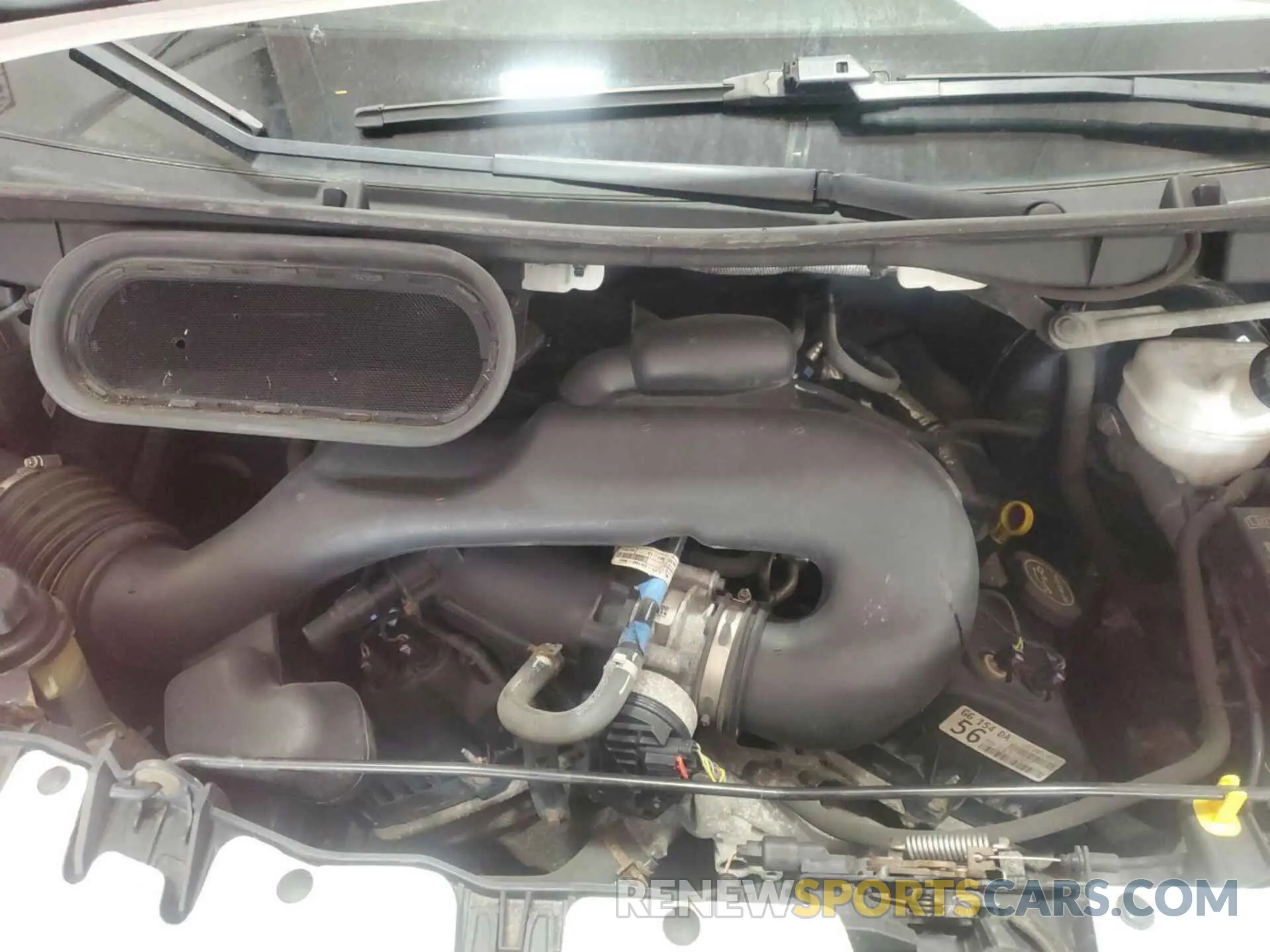 35 Photograph of a damaged car 1FTYE1YM0KKB28313 FORD TRANSIT-150 2019