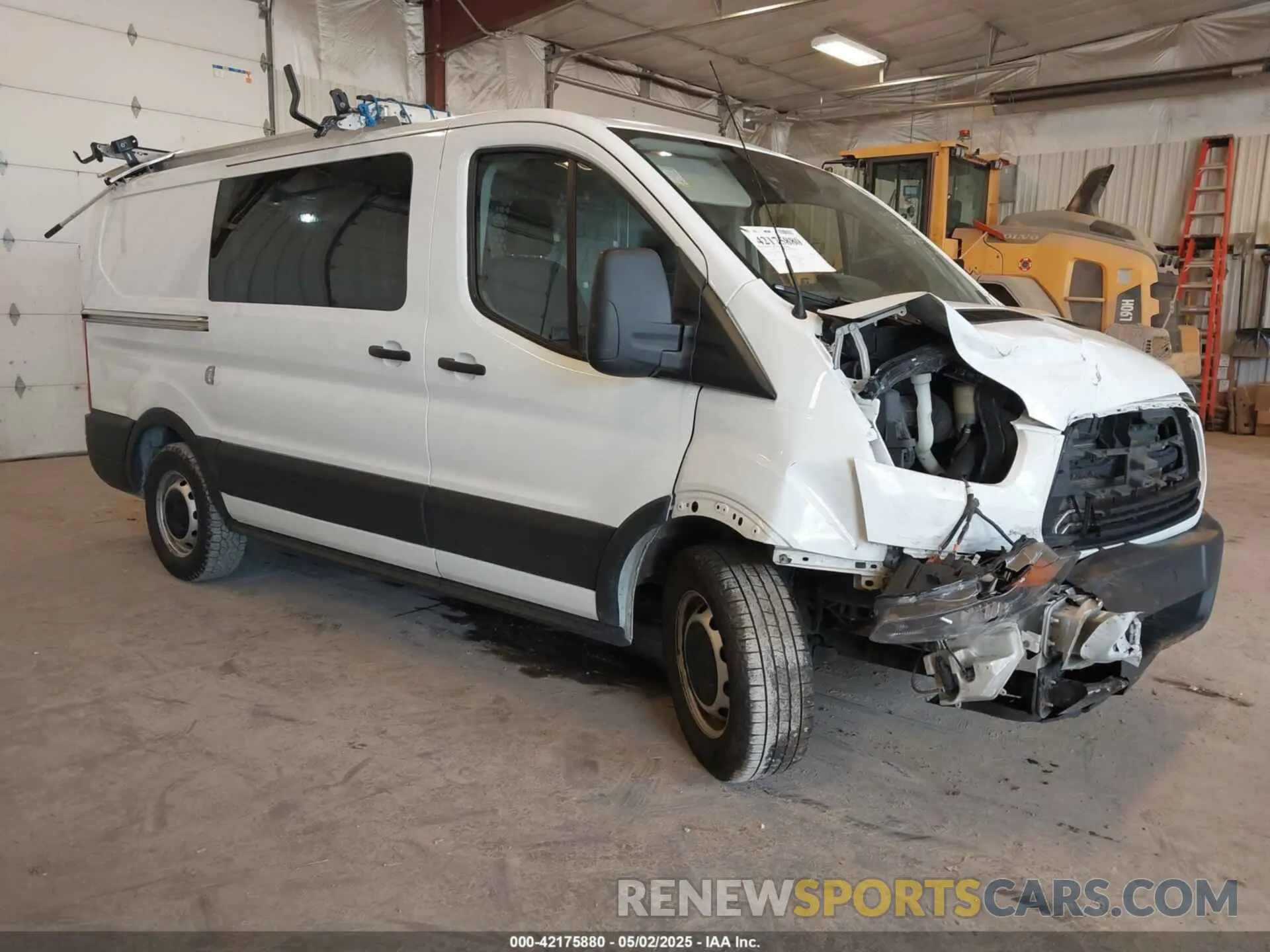 1 Photograph of a damaged car 1FTYE1YM0KKB77849 FORD TRANSIT-150 2019