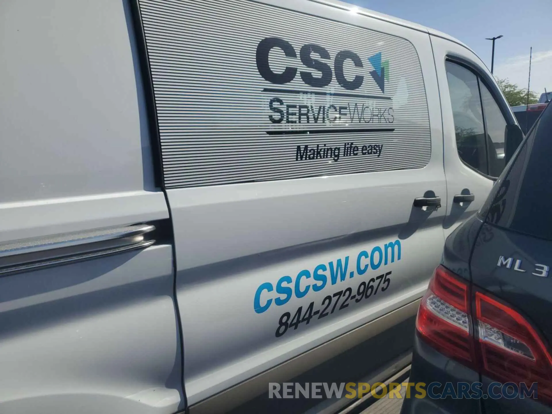 2 Photograph of a damaged car 1FTYE1YM1KKB40180 FORD TRANSIT-150 2019