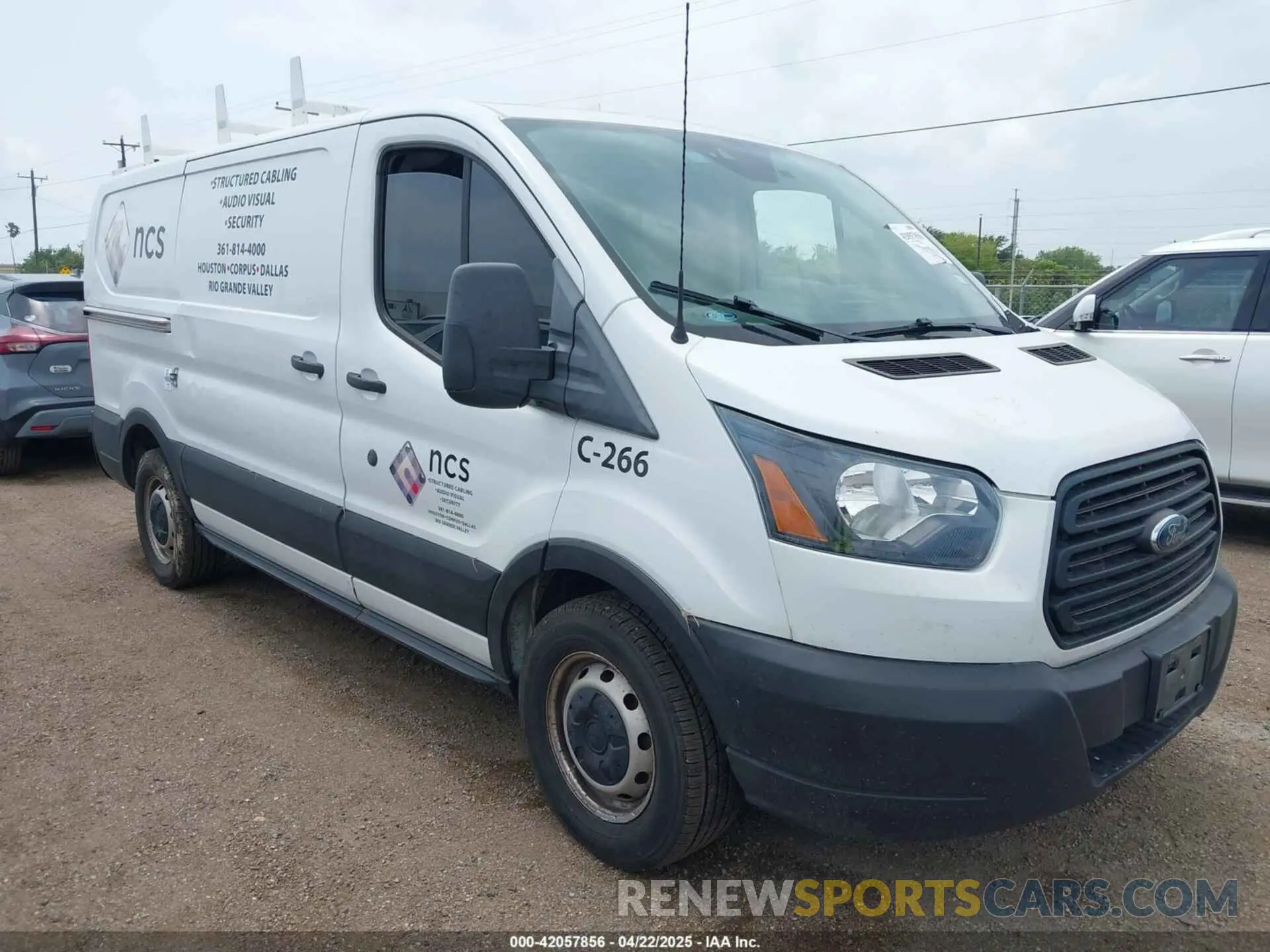1 Photograph of a damaged car 1FTYE1YM2KKA11865 FORD TRANSIT-150 2019