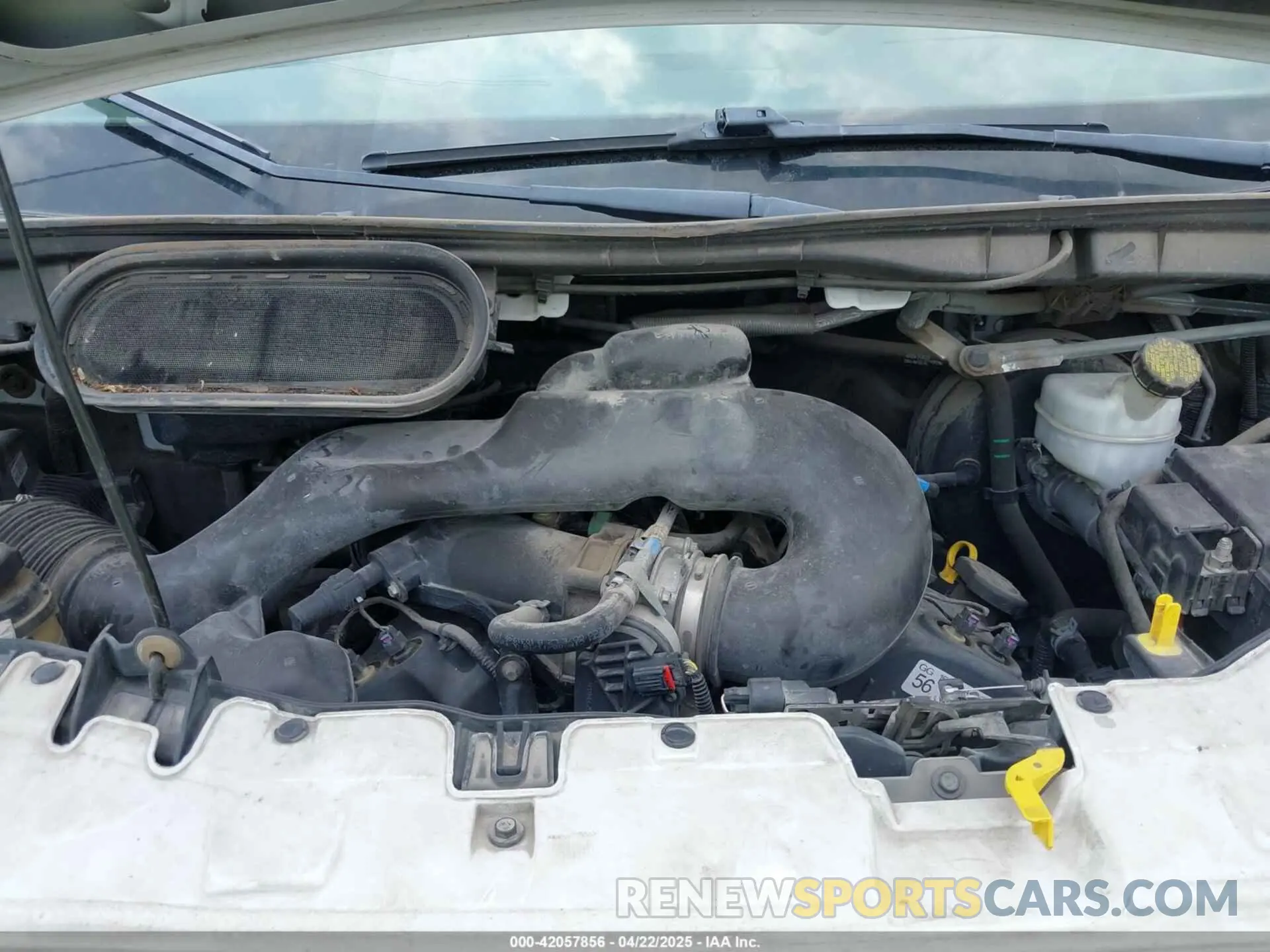 10 Photograph of a damaged car 1FTYE1YM2KKA11865 FORD TRANSIT-150 2019