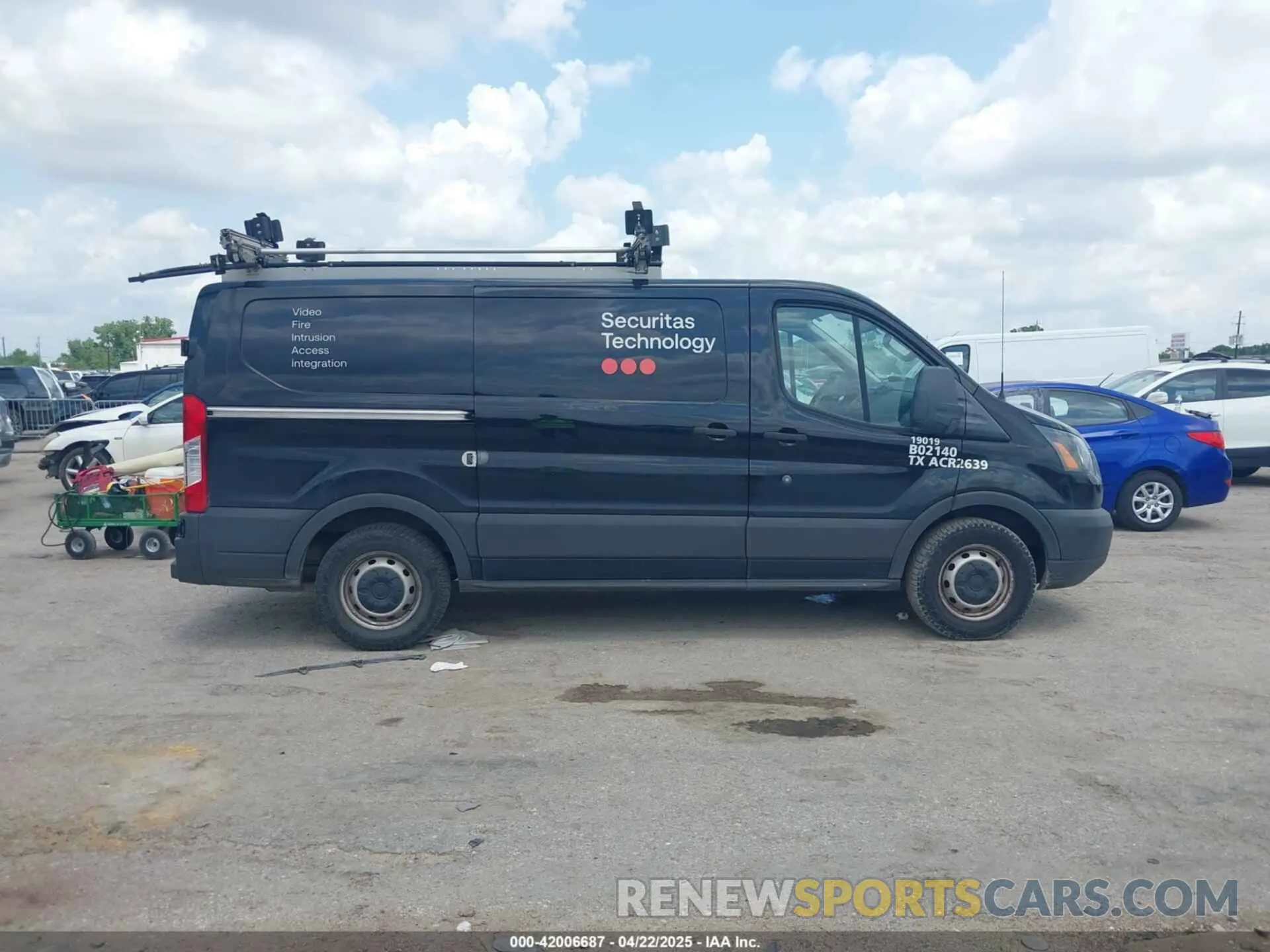 13 Photograph of a damaged car 1FTYE1YM4KKA41515 FORD TRANSIT-150 2019