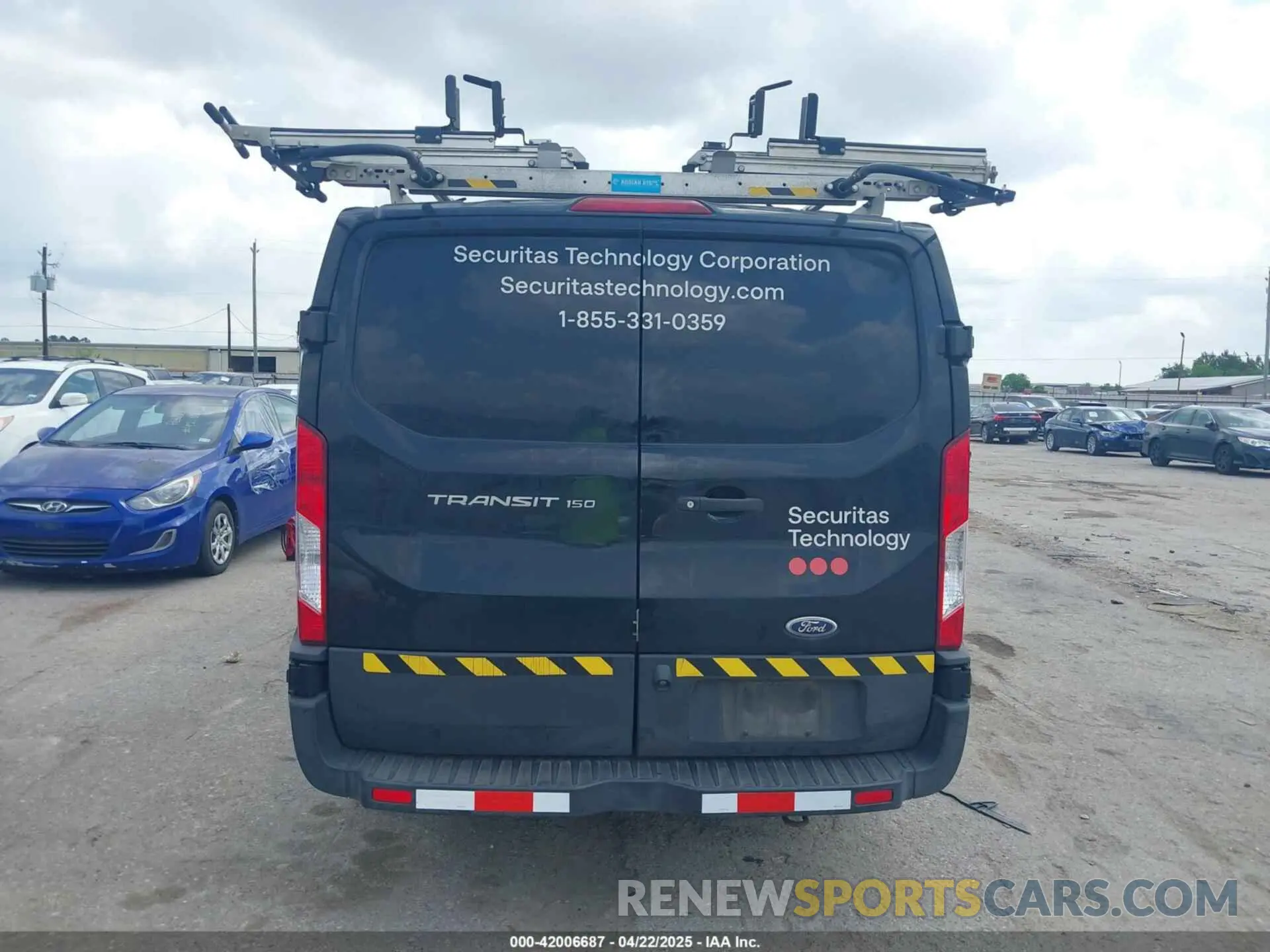 16 Photograph of a damaged car 1FTYE1YM4KKA41515 FORD TRANSIT-150 2019