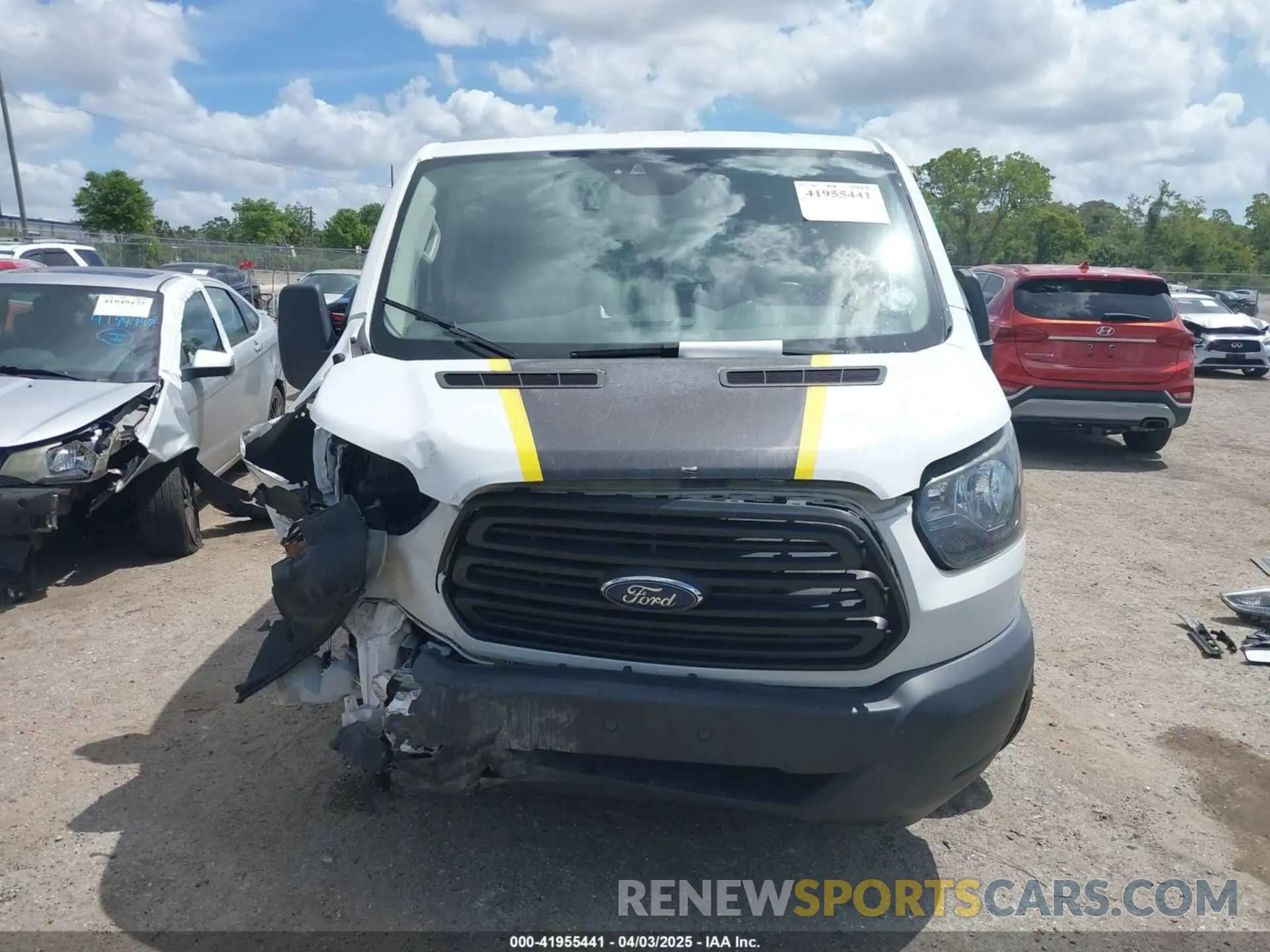 12 Photograph of a damaged car 1FTYE1YM5KKB75711 FORD TRANSIT-150 2019