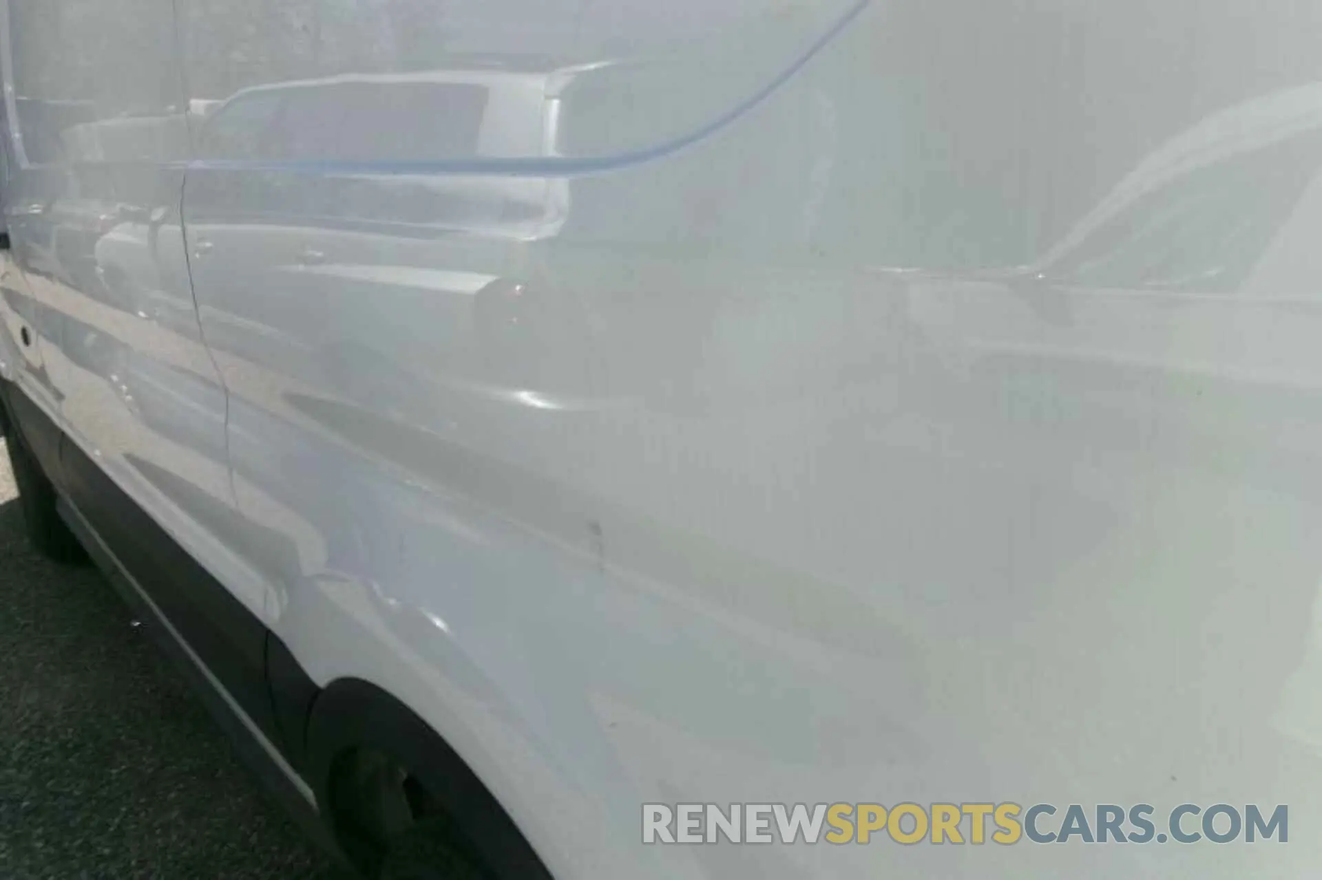 15 Photograph of a damaged car 1FTYE1YM8KKB31914 FORD TRANSIT-150 2019