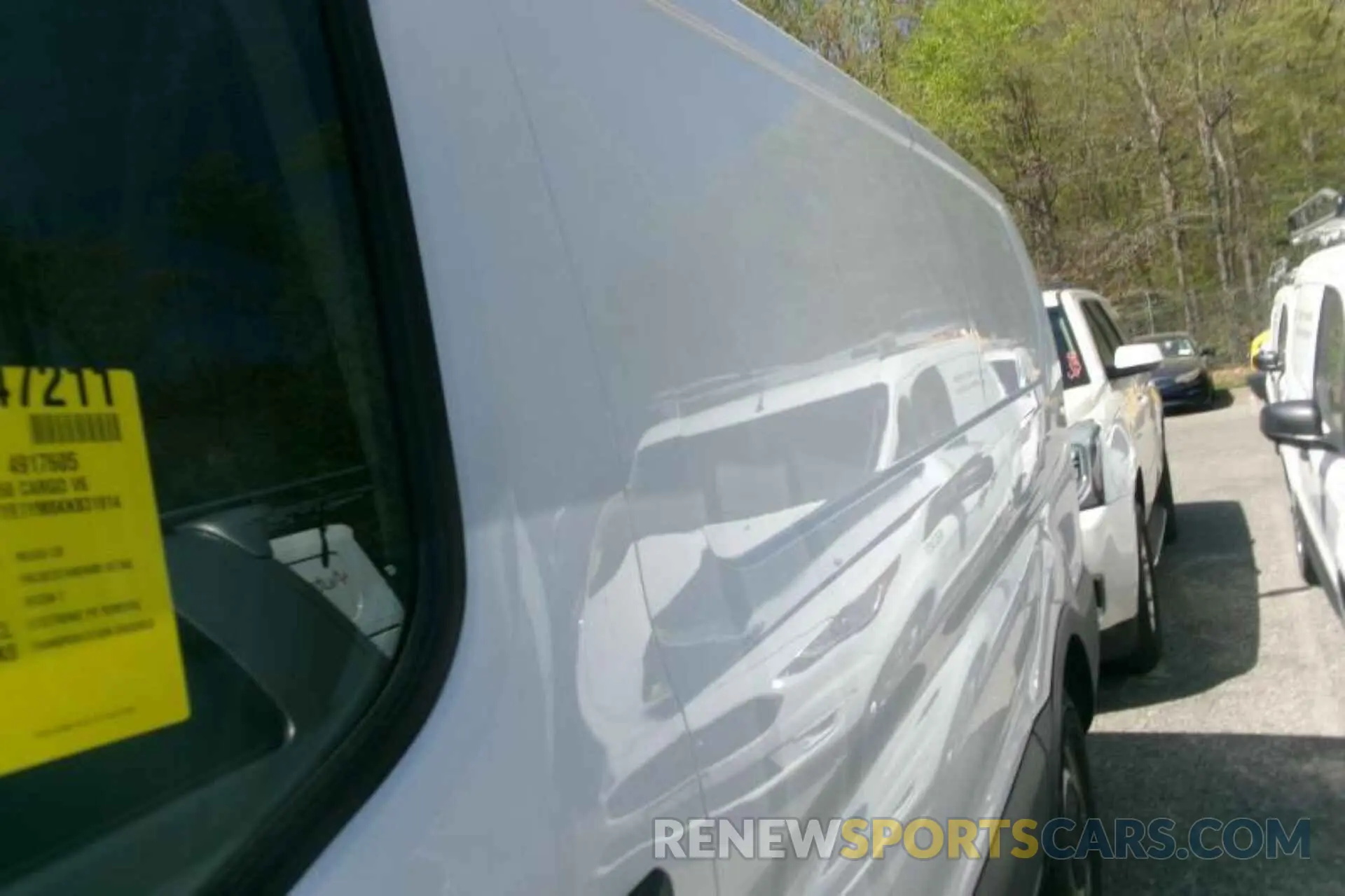 8 Photograph of a damaged car 1FTYE1YM8KKB31914 FORD TRANSIT-150 2019