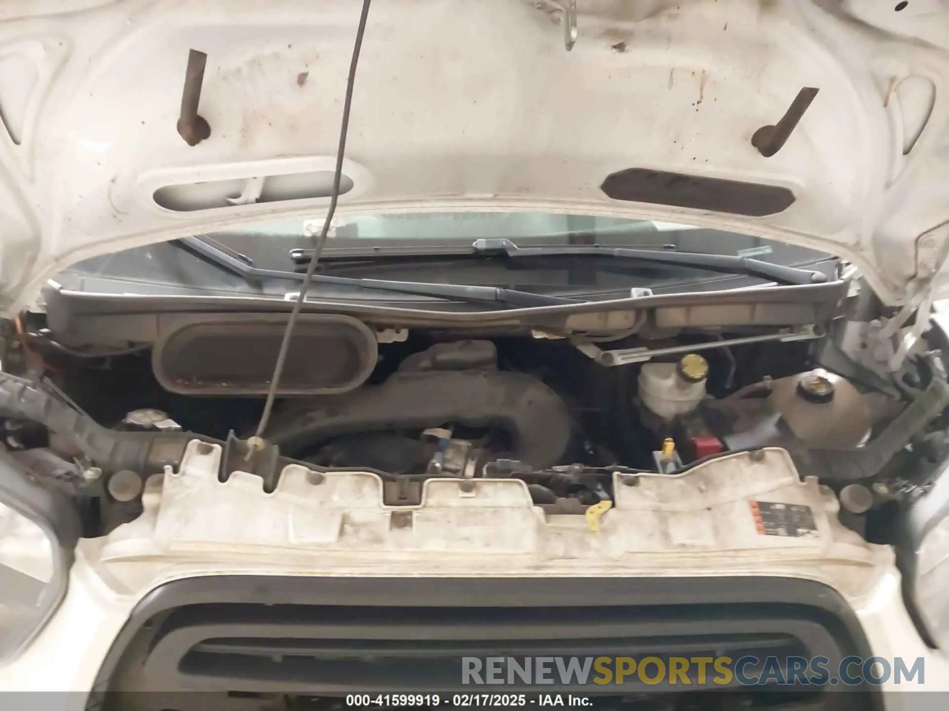 10 Photograph of a damaged car 1FTYE1ZM4KKB38454 FORD TRANSIT-150 2019