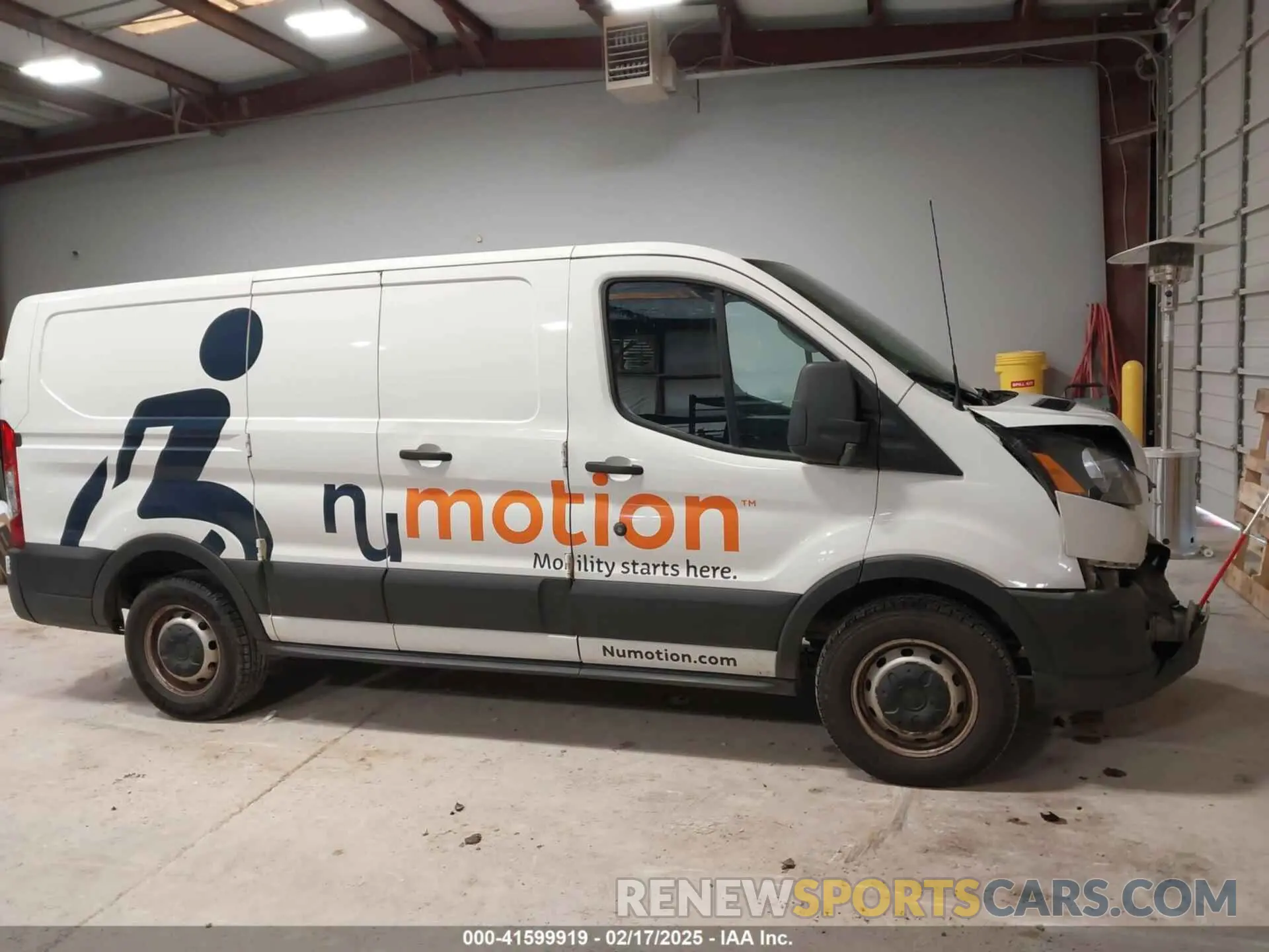 13 Photograph of a damaged car 1FTYE1ZM4KKB38454 FORD TRANSIT-150 2019
