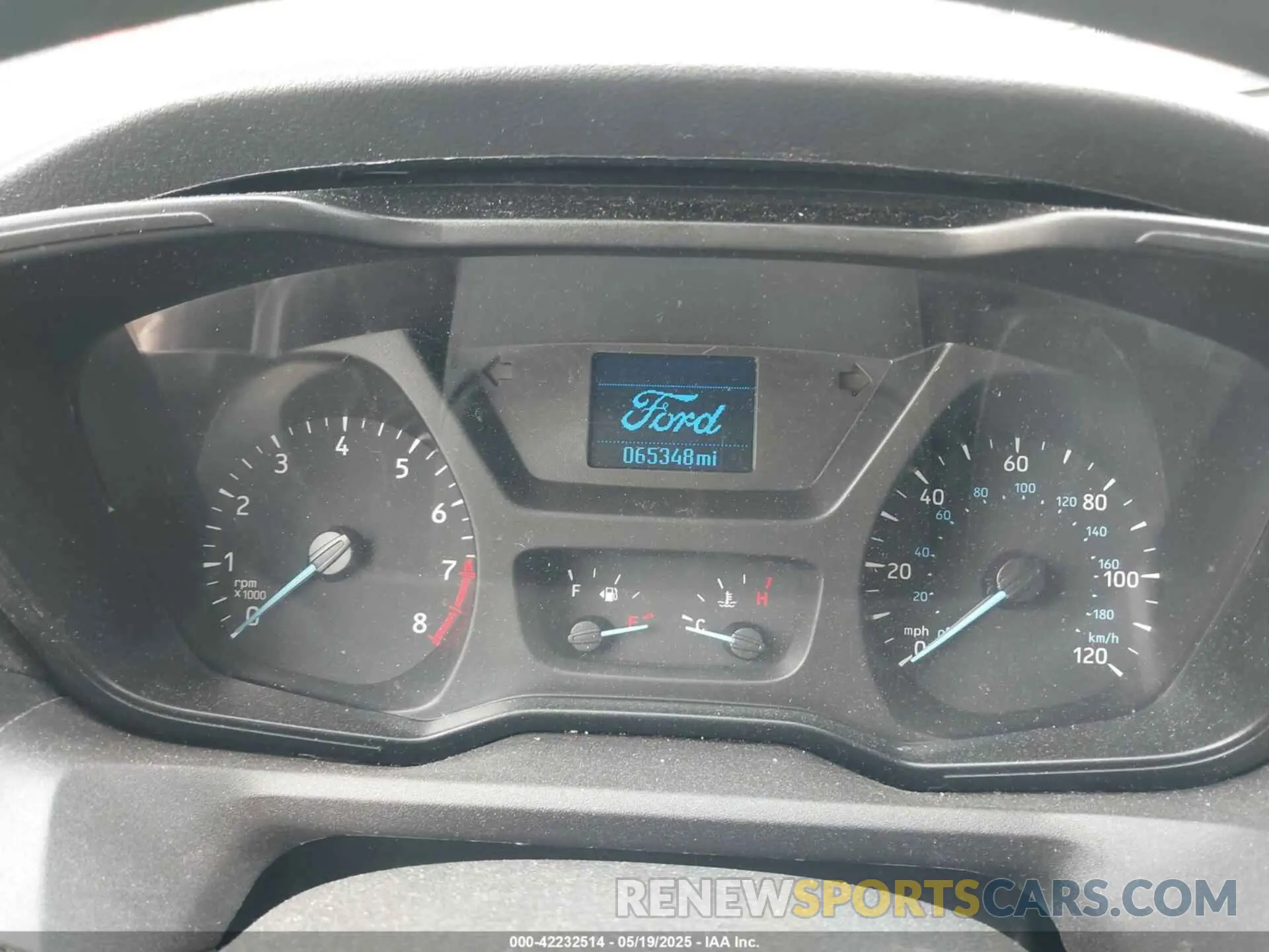 15 Photograph of a damaged car 1FTYE1ZM5KKB61368 FORD TRANSIT-150 2019