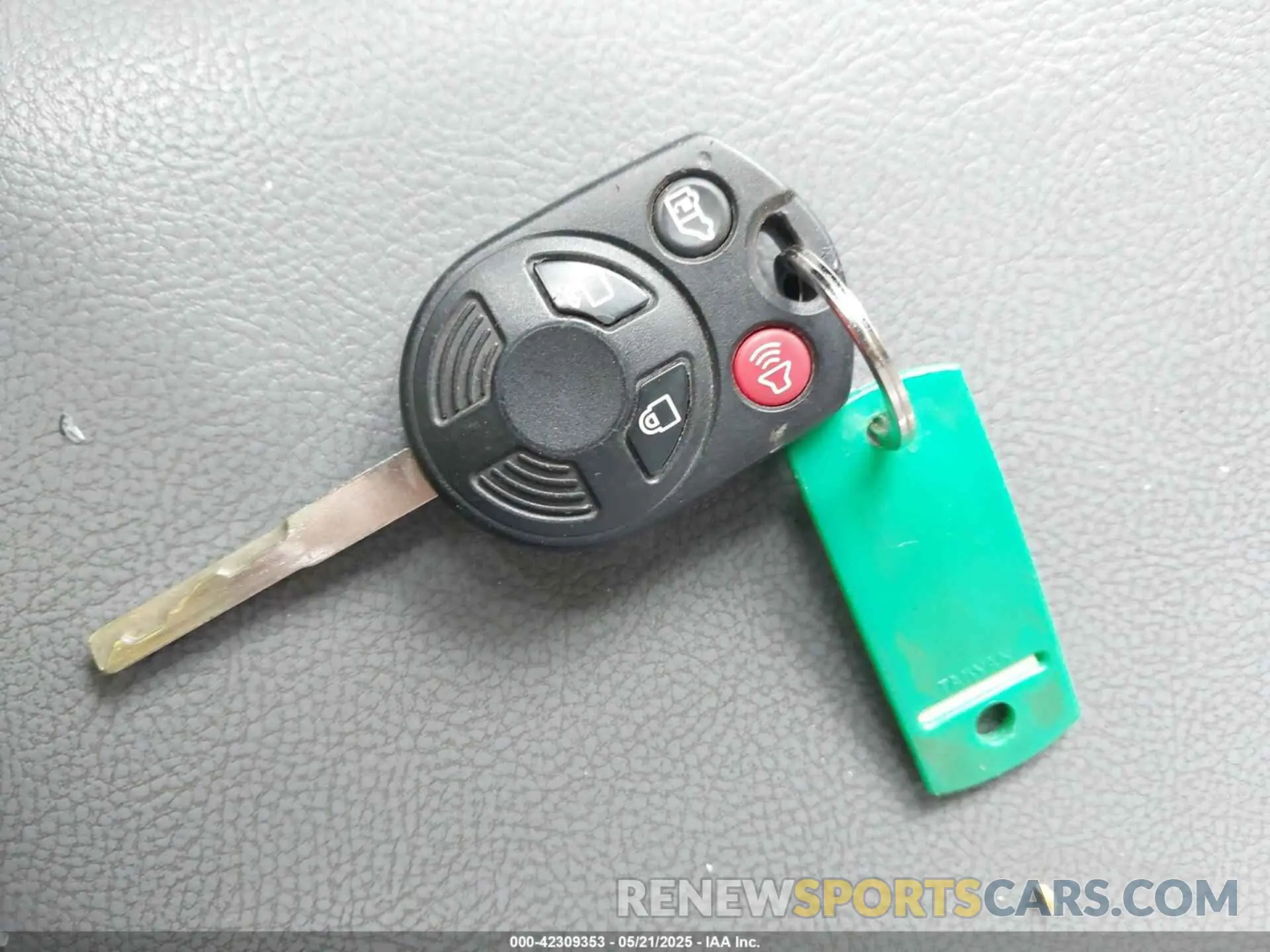 11 Photograph of a damaged car 1FTYE1ZM7KKA26506 FORD TRANSIT-150 2019