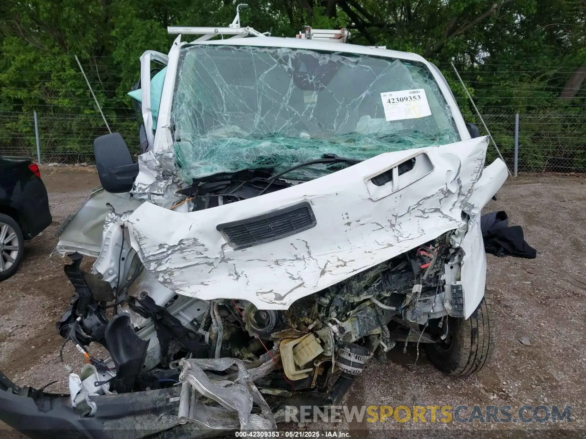 6 Photograph of a damaged car 1FTYE1ZM7KKA26506 FORD TRANSIT-150 2019