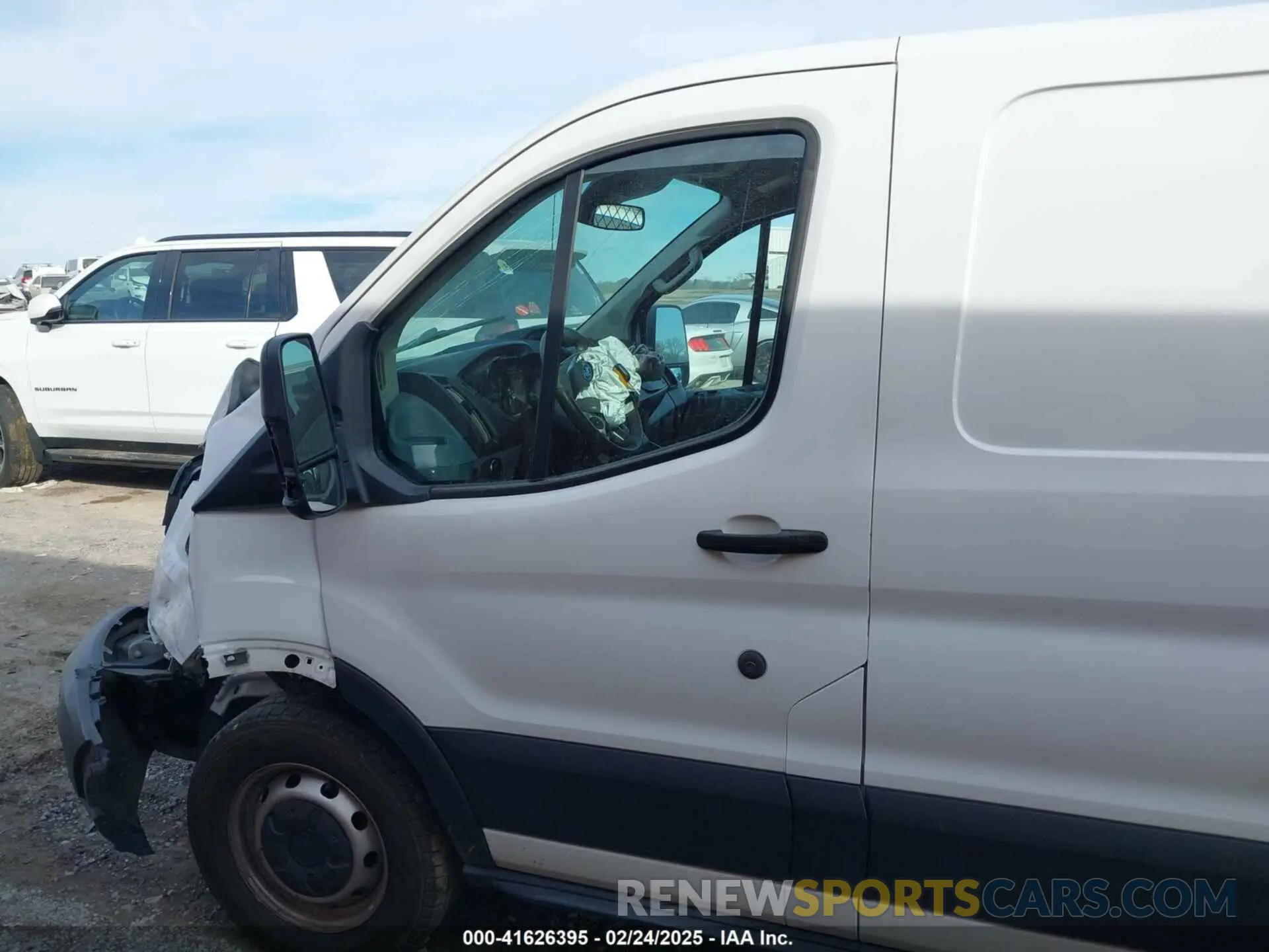 14 Photograph of a damaged car 1FTYE1ZM9KKB37770 FORD TRANSIT-150 2019