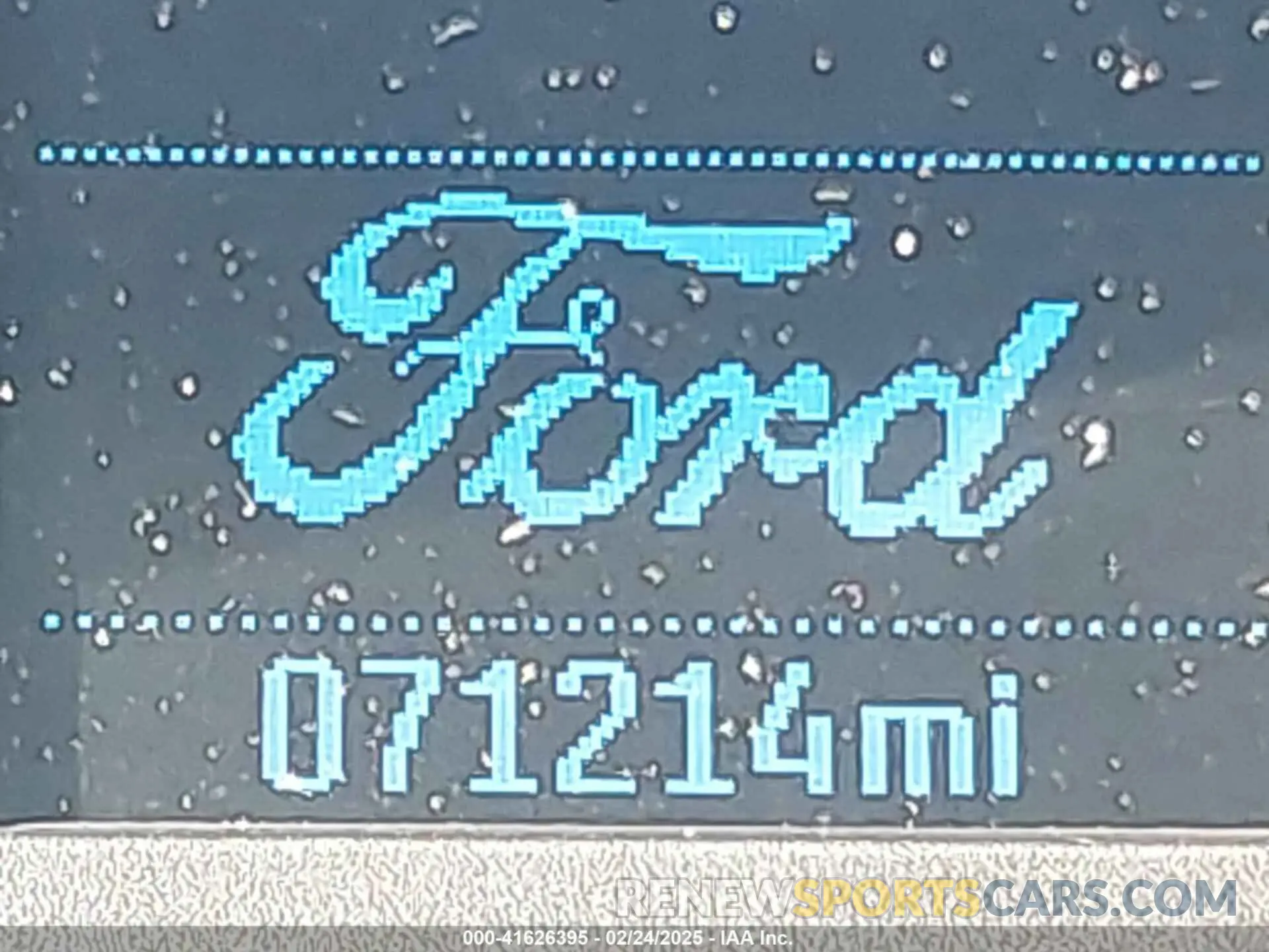 15 Photograph of a damaged car 1FTYE1ZM9KKB37770 FORD TRANSIT-150 2019