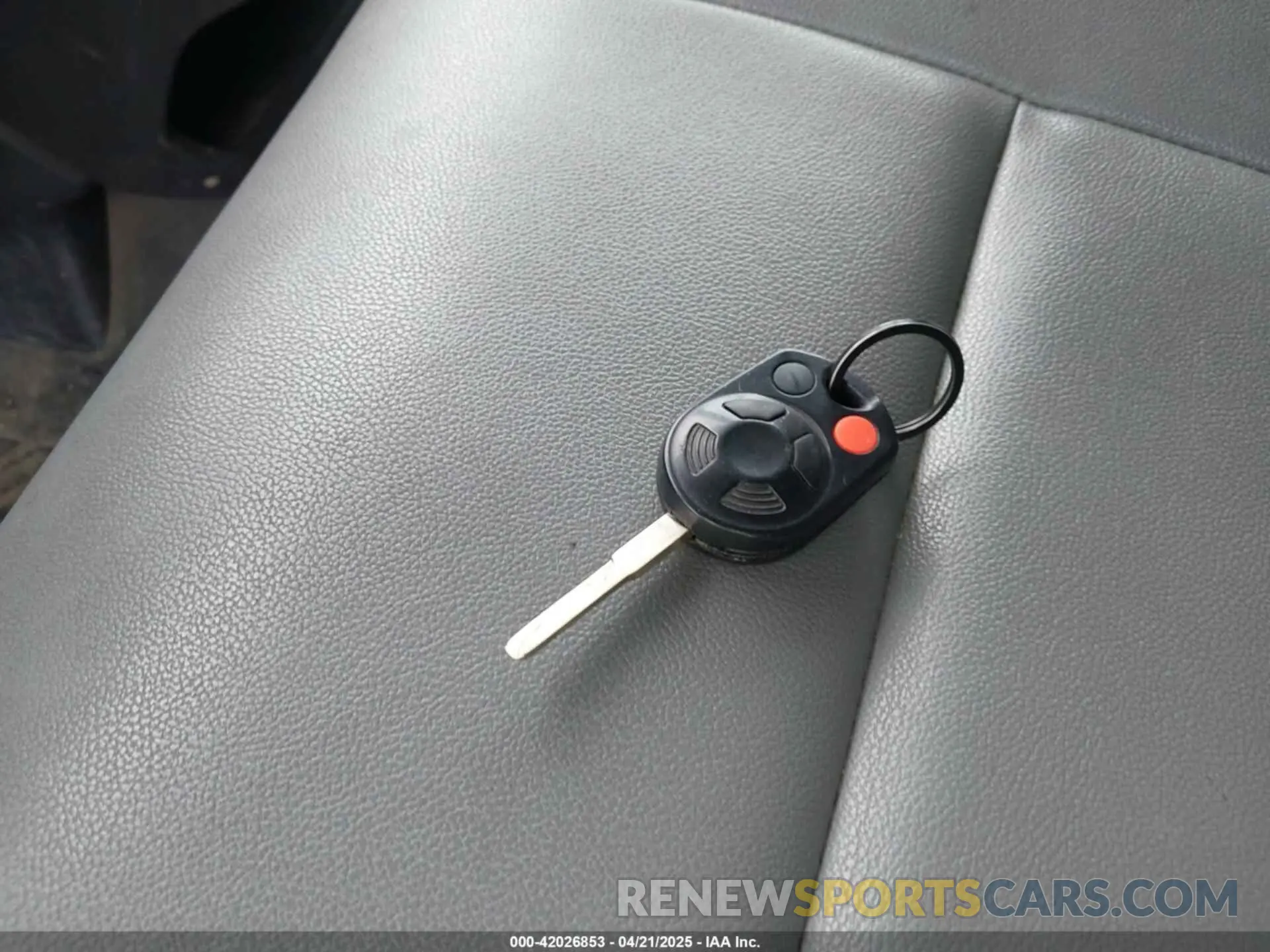 11 Photograph of a damaged car 1FTYE2CM2KKB21876 FORD TRANSIT-150 2019