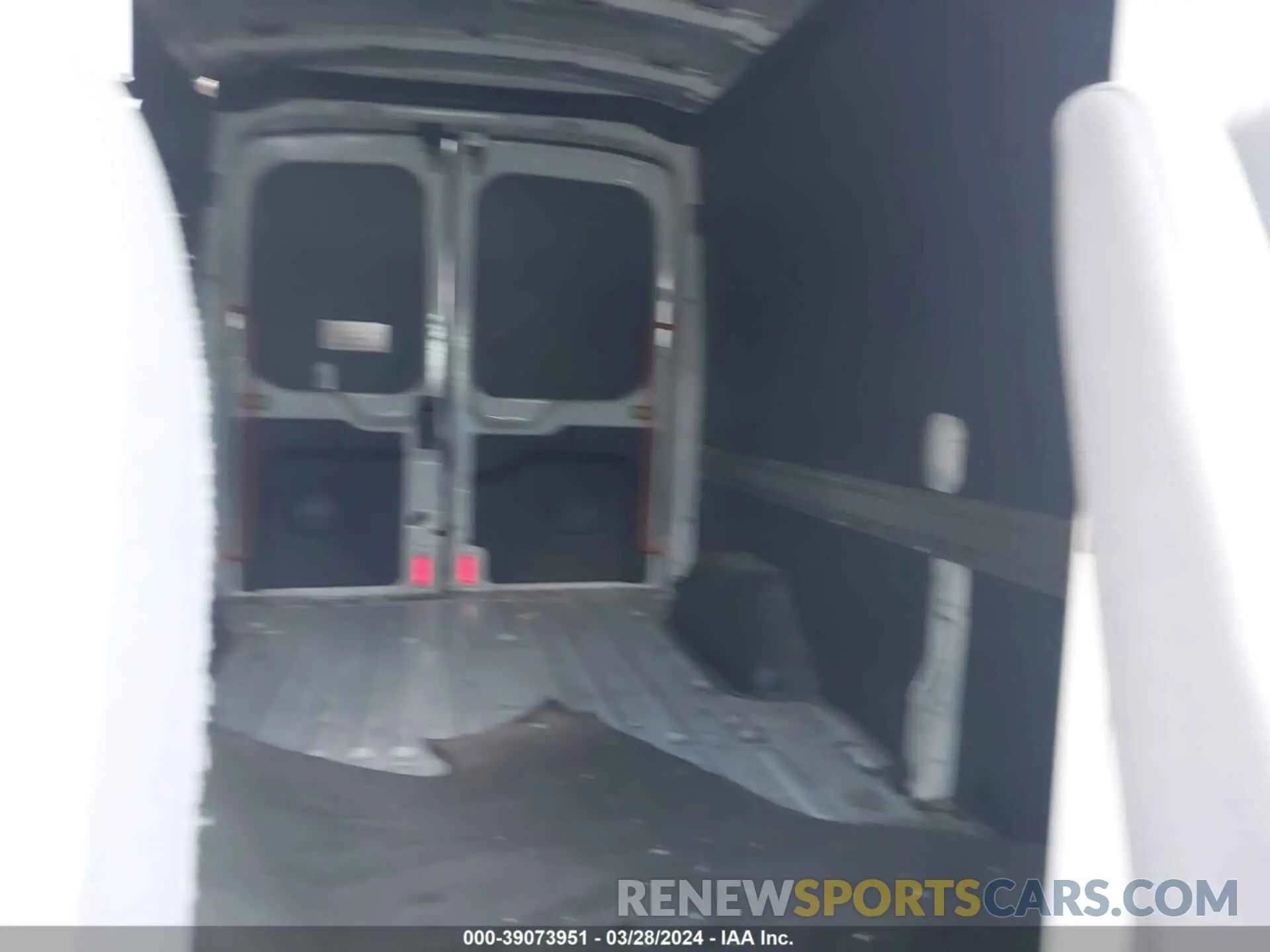 8 Photograph of a damaged car 1FTYE2CM3KKB32479 FORD TRANSIT-150 2019