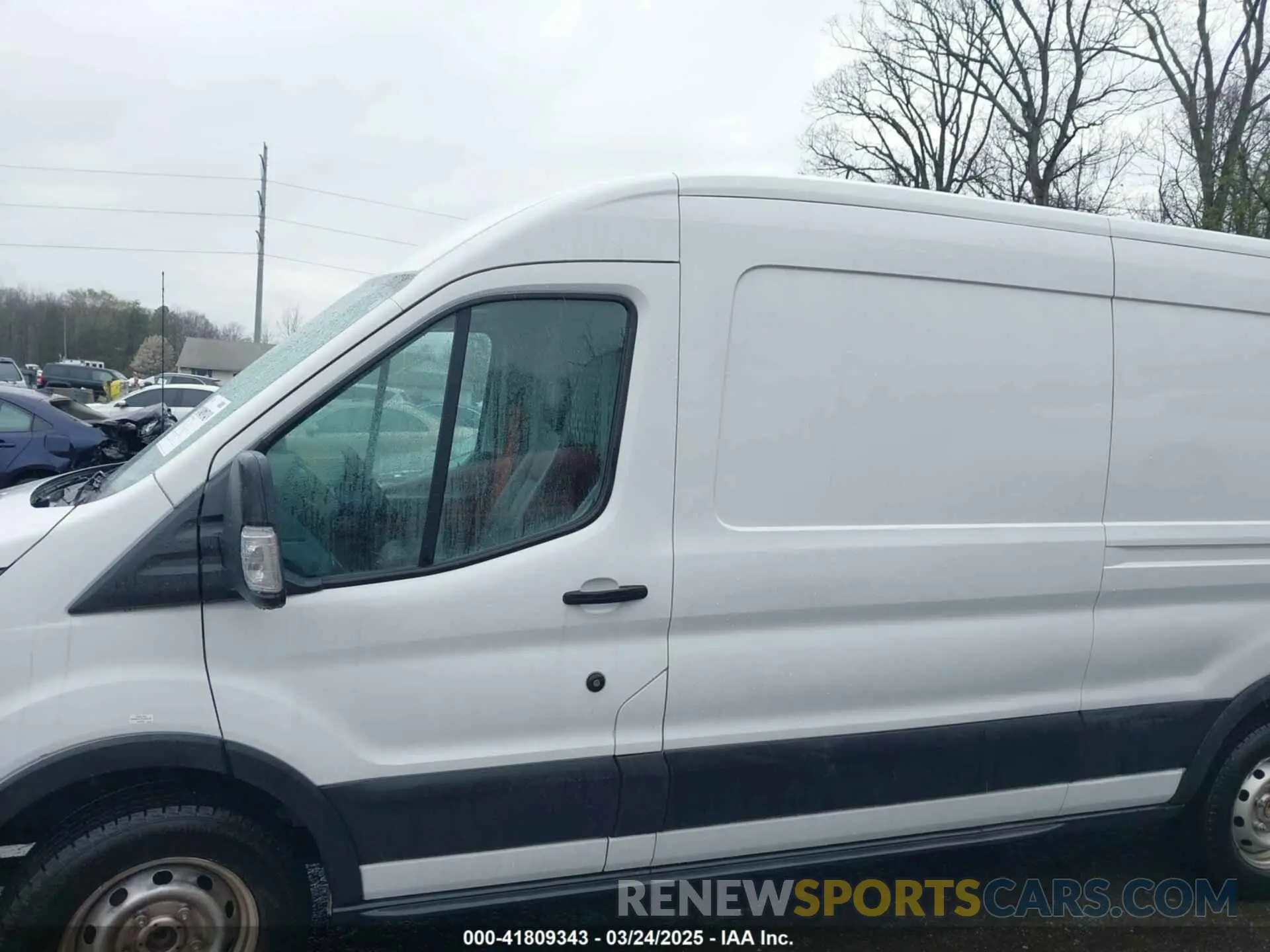 14 Photograph of a damaged car 1FTYE2CMXKKB09376 FORD TRANSIT-150 2019