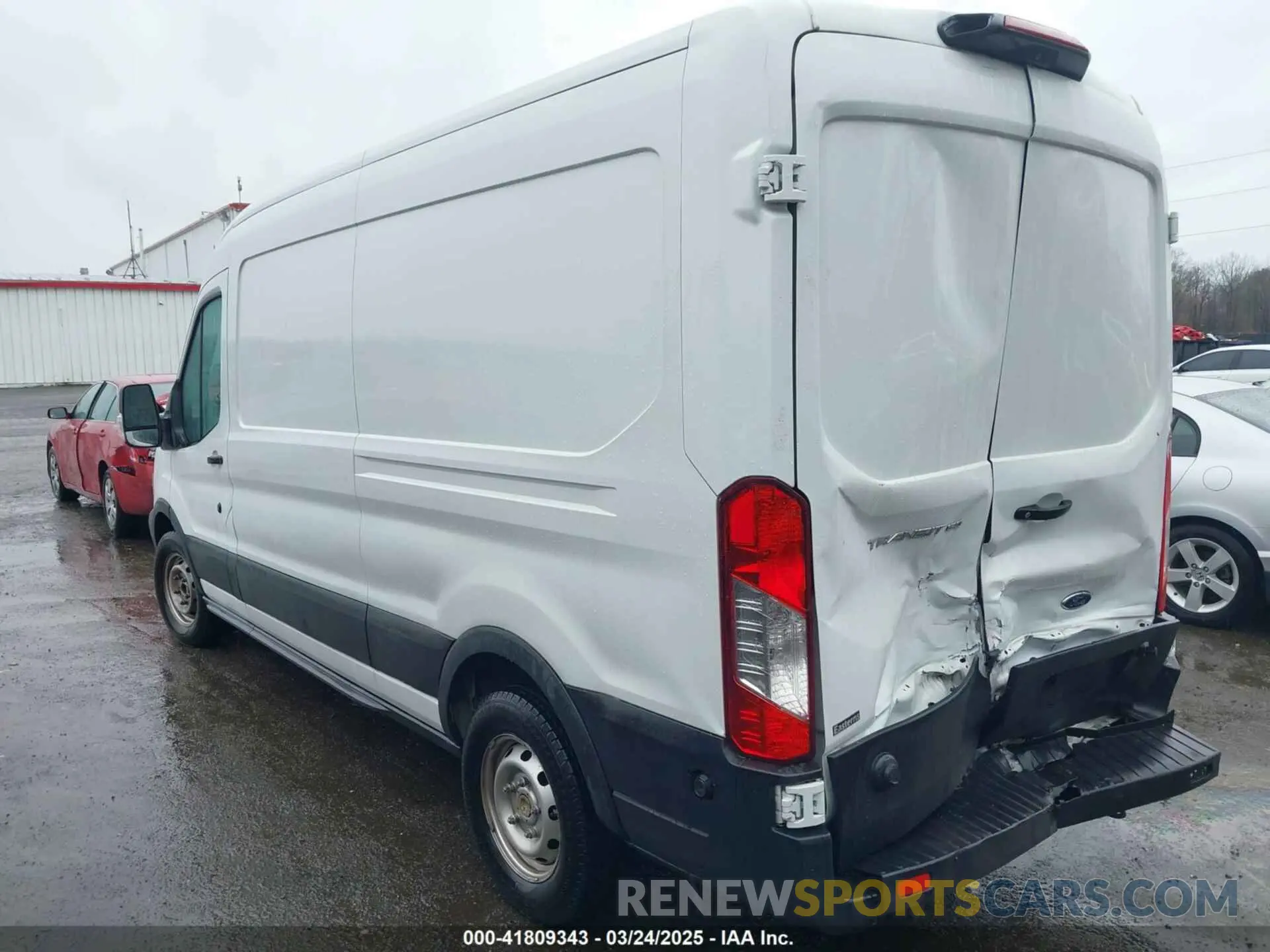 3 Photograph of a damaged car 1FTYE2CMXKKB09376 FORD TRANSIT-150 2019