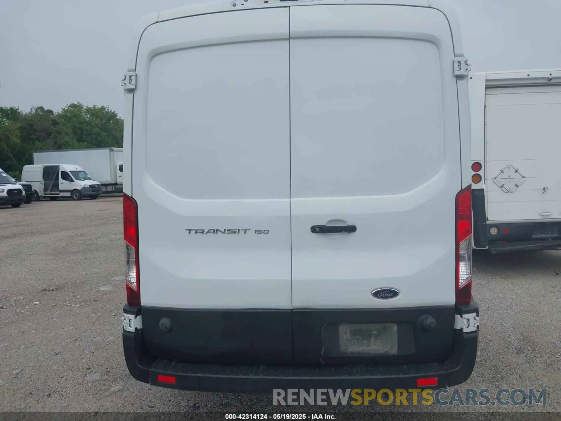 16 Photograph of a damaged car 1FTYE2CMXKKB67987 FORD TRANSIT-150 2019