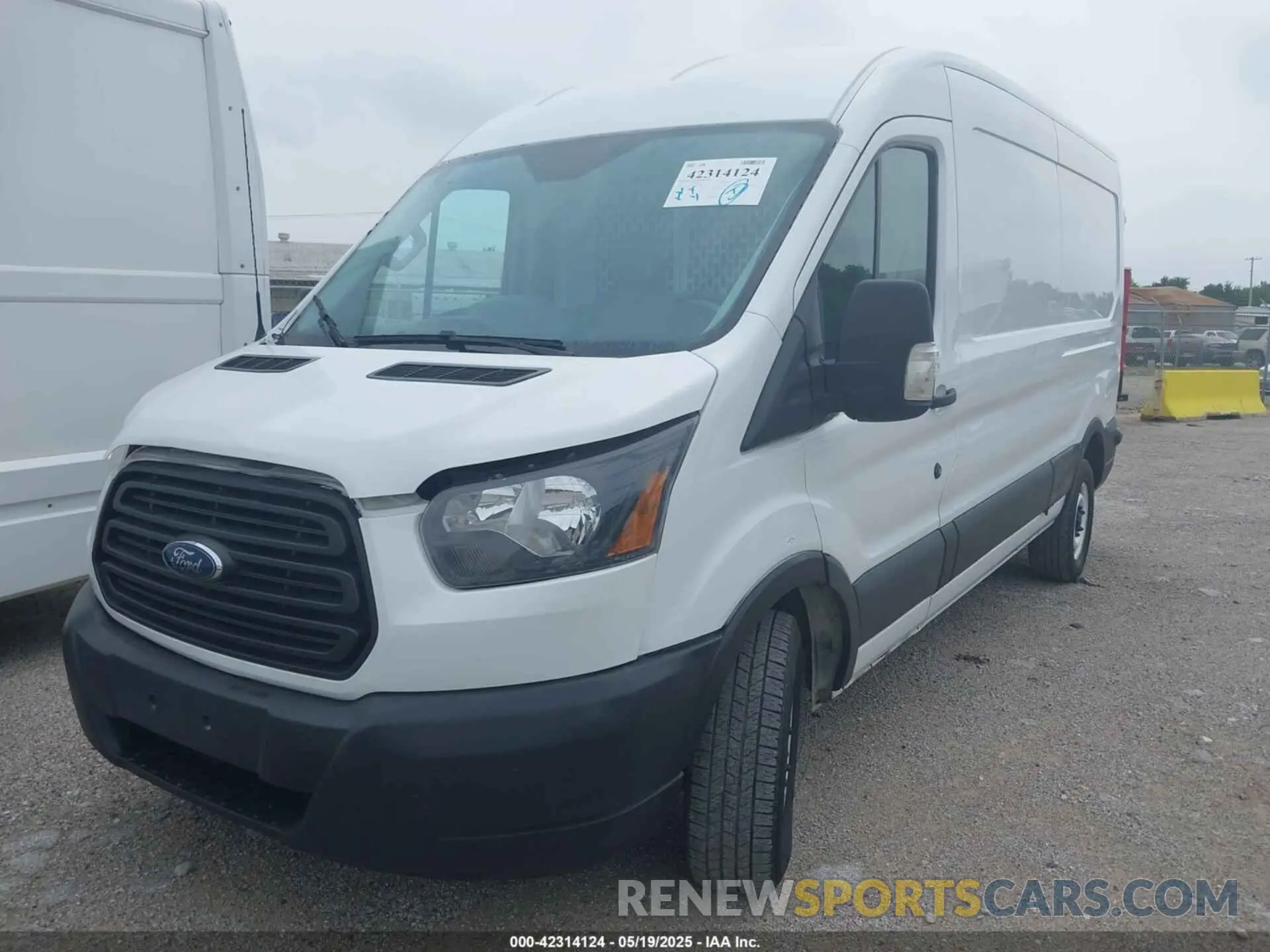 2 Photograph of a damaged car 1FTYE2CMXKKB67987 FORD TRANSIT-150 2019