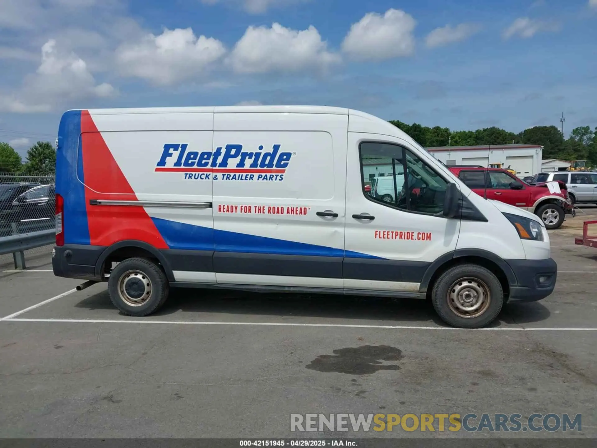 13 Photograph of a damaged car 1FTYE1C85LKA46315 FORD TRANSIT-150 2020