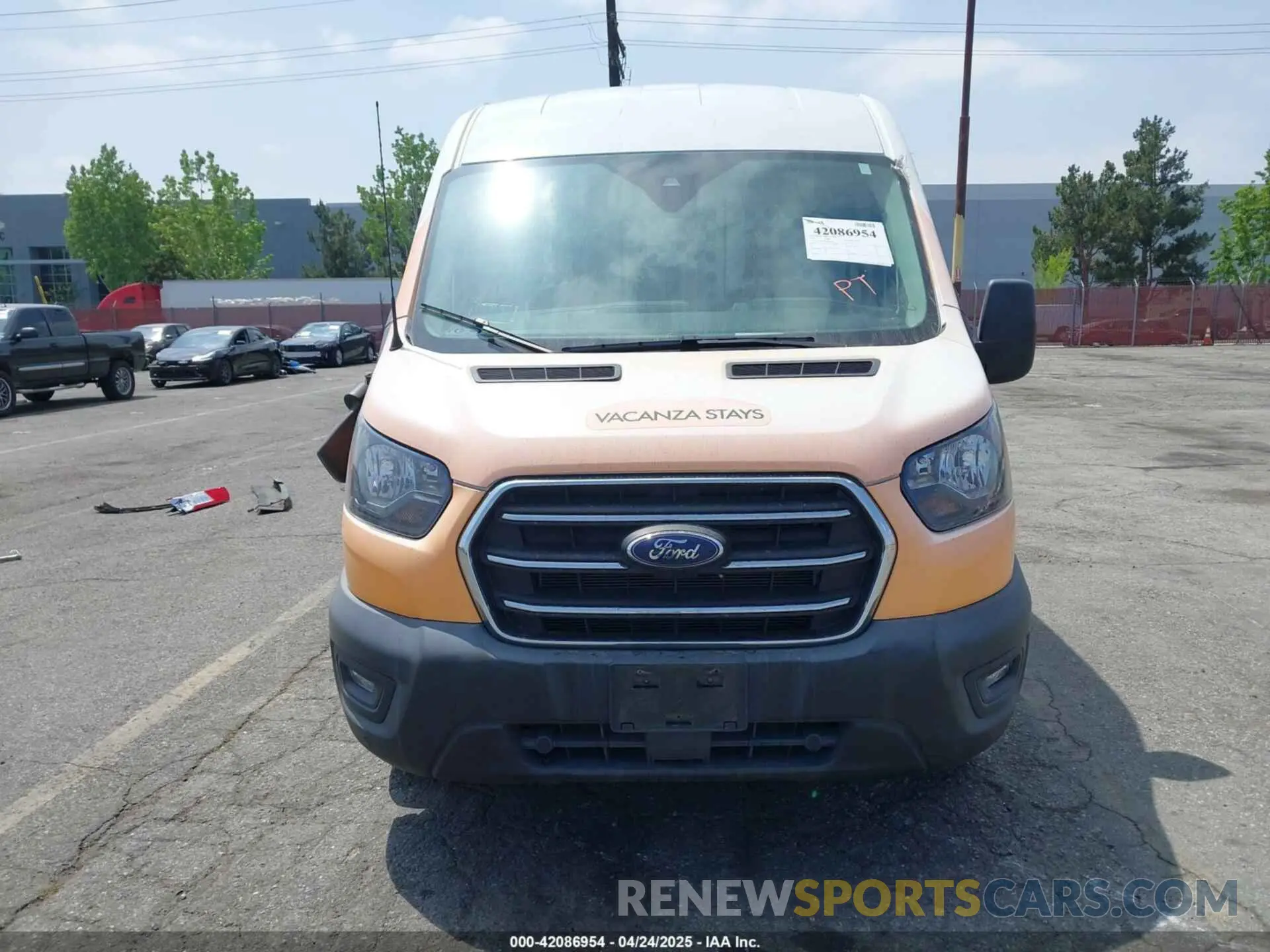 13 Photograph of a damaged car 1FTYE1C89LKB18309 FORD TRANSIT-150 2020