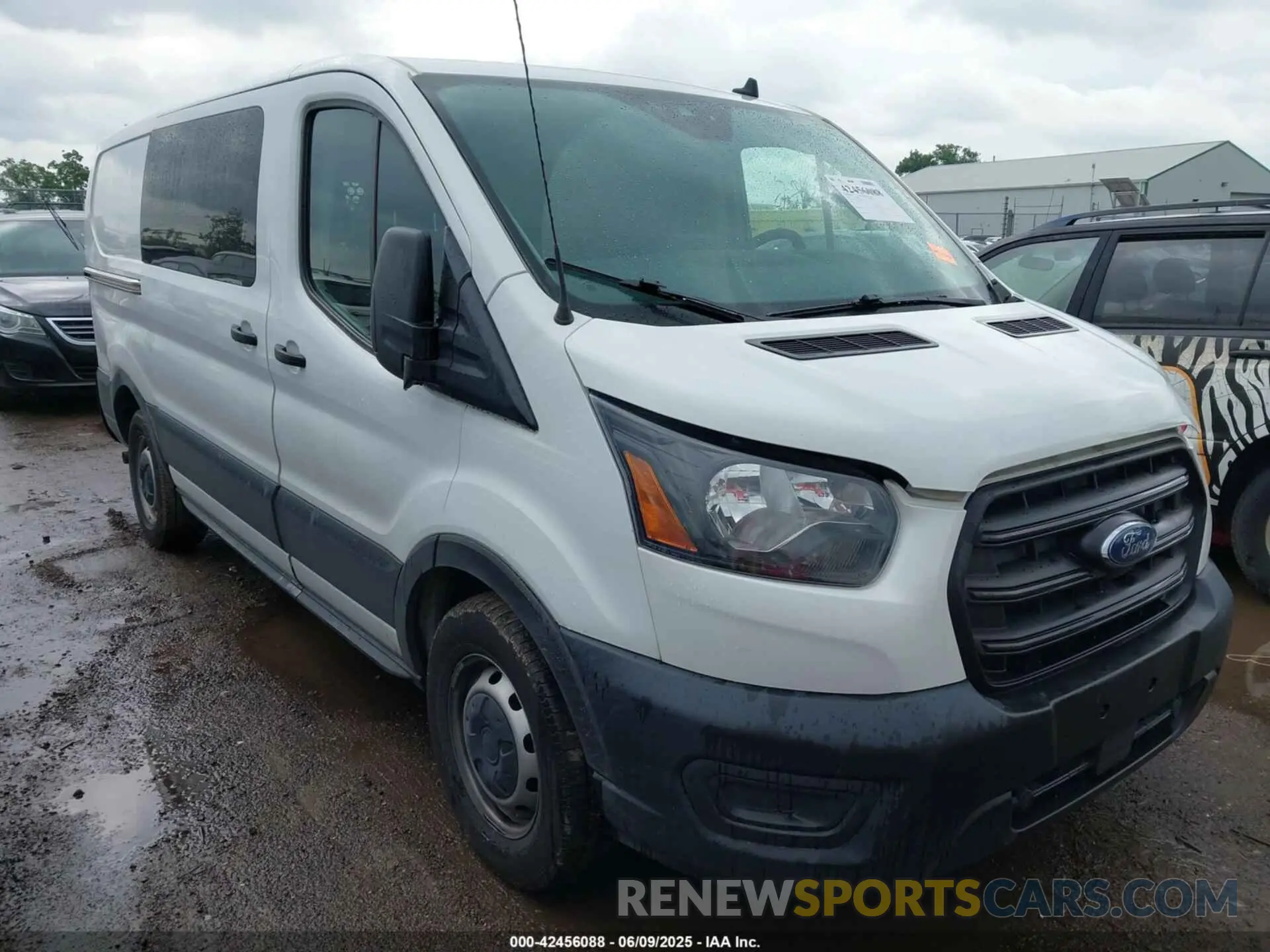 1 Photograph of a damaged car 1FTYE1Y83LKB22350 FORD TRANSIT-150 2020