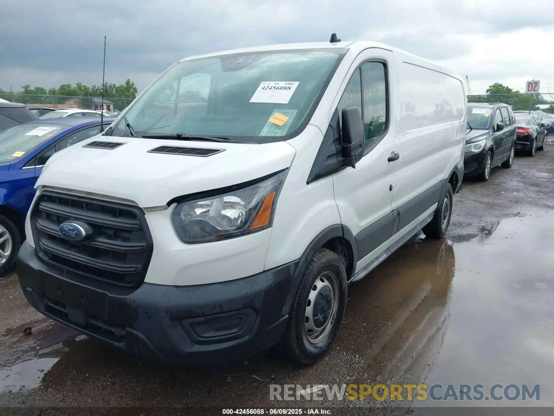 2 Photograph of a damaged car 1FTYE1Y83LKB22350 FORD TRANSIT-150 2020