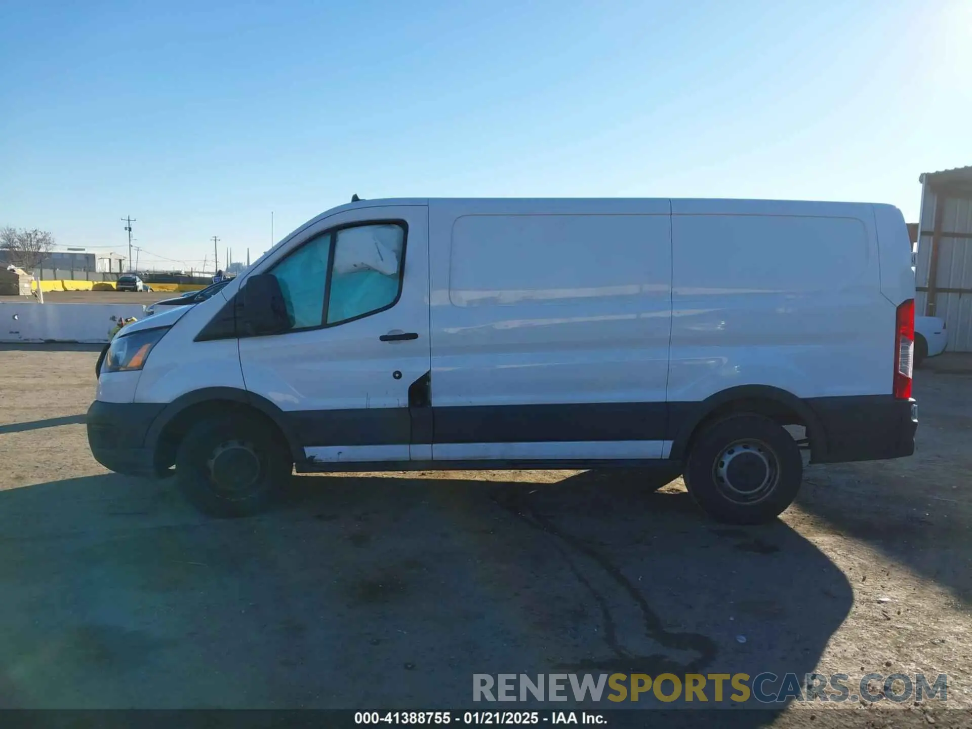 14 Photograph of a damaged car 1FTYE1Y84LKB43188 FORD TRANSIT-150 2020