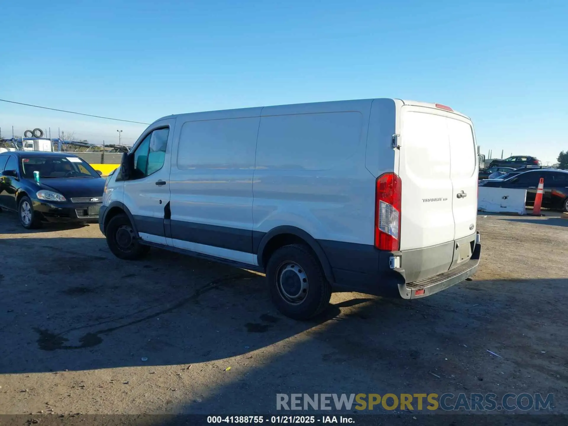 3 Photograph of a damaged car 1FTYE1Y84LKB43188 FORD TRANSIT-150 2020
