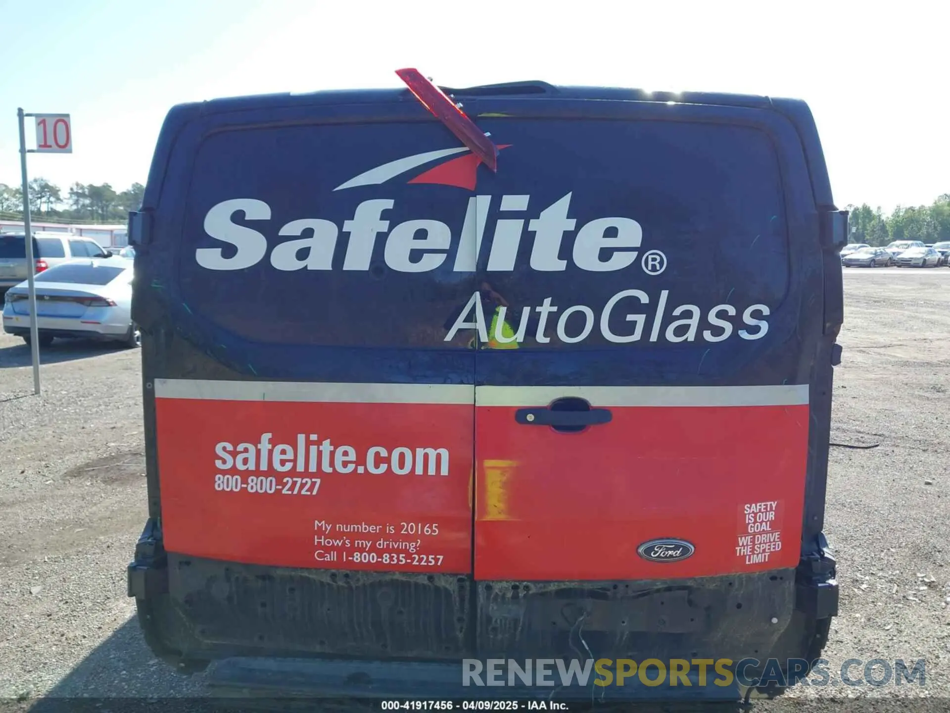 6 Photograph of a damaged car 1FTYE1Y85LKA19947 FORD TRANSIT-150 2020