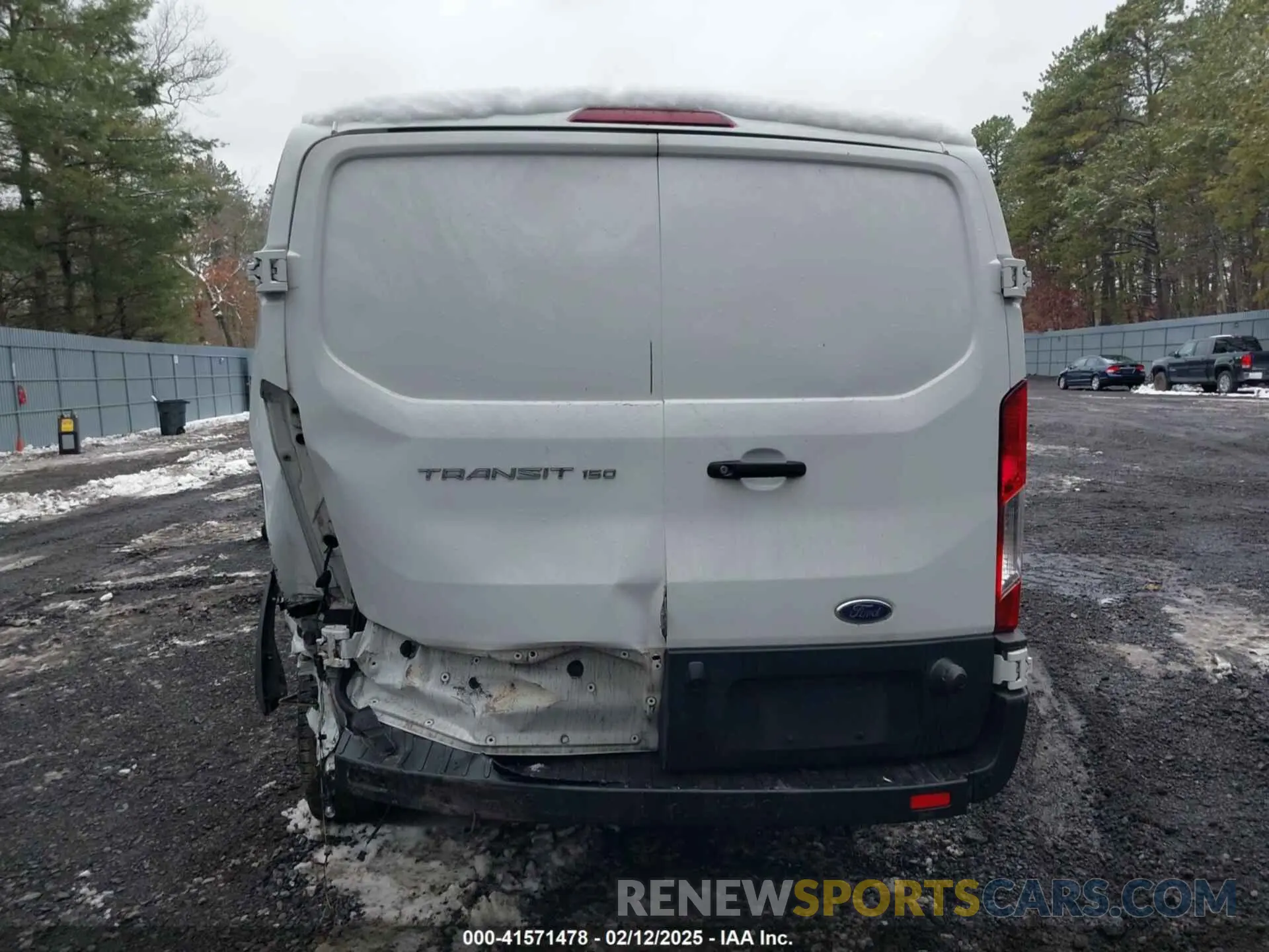 16 Photograph of a damaged car 1FTYE1Y86LKA08570 FORD TRANSIT-150 2020