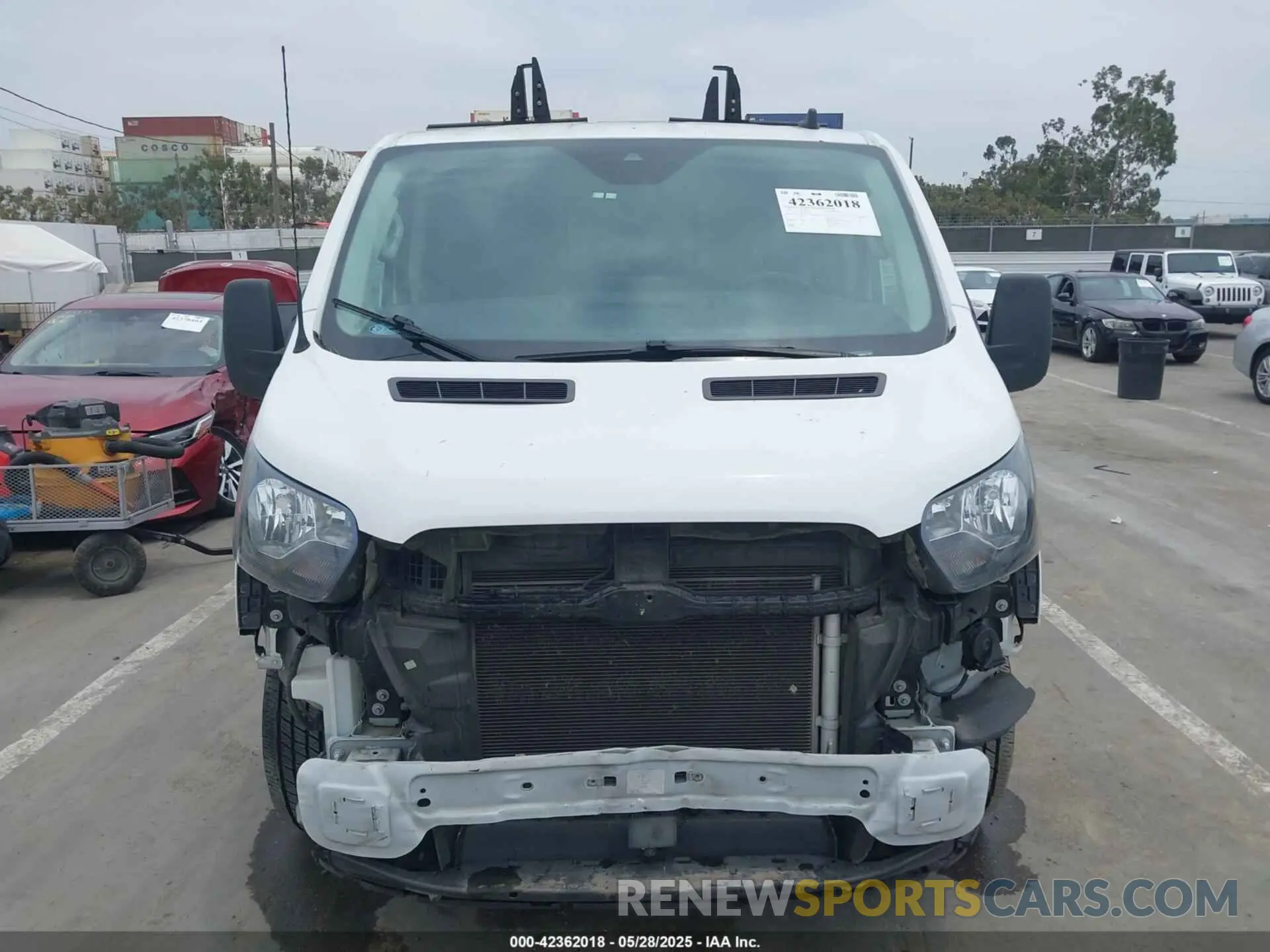 13 Photograph of a damaged car 1FTYE1Y86LKA19374 FORD TRANSIT-150 2020