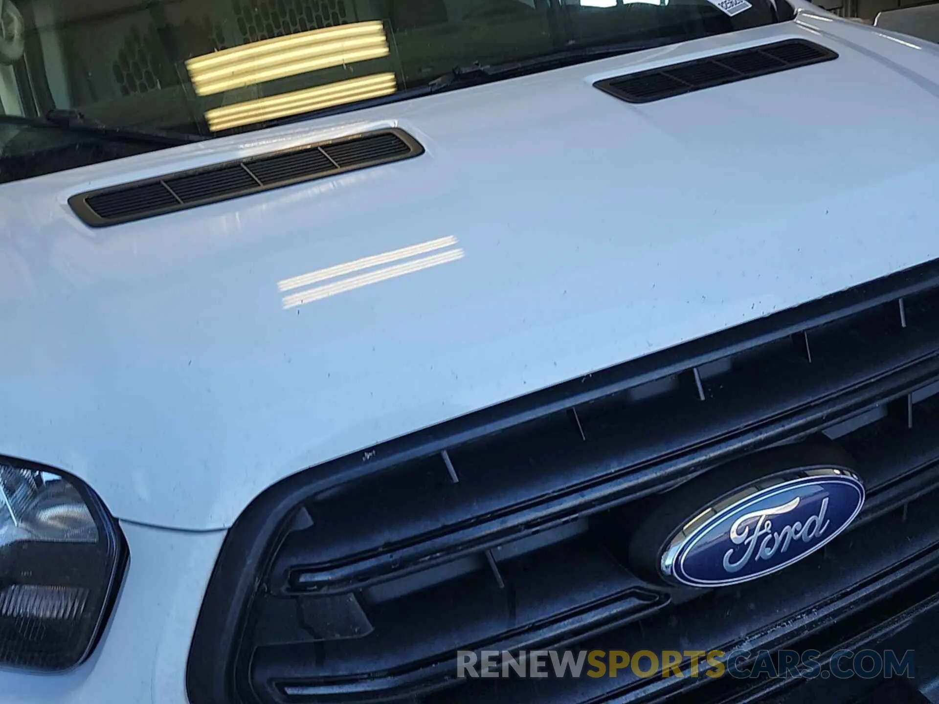 11 Photograph of a damaged car 1FTYE1Y8XLKB20773 FORD TRANSIT-150 2020