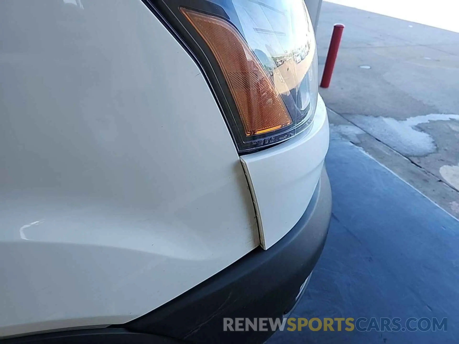 5 Photograph of a damaged car 1FTYE1Y8XLKB20773 FORD TRANSIT-150 2020