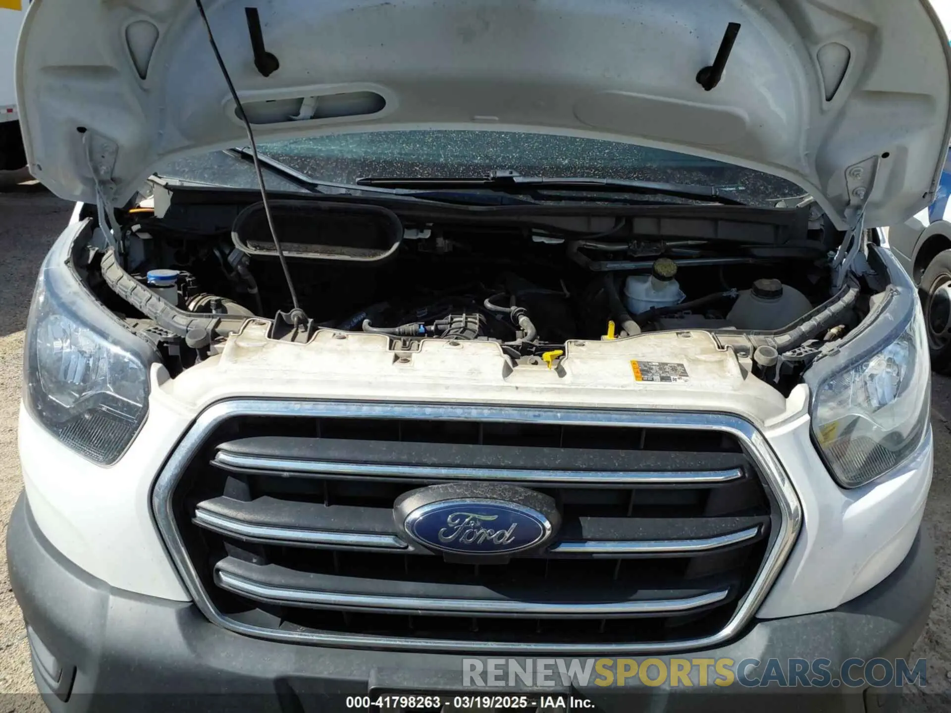10 Photograph of a damaged car 1FTYE1YG7LKB68822 FORD TRANSIT-150 2020
