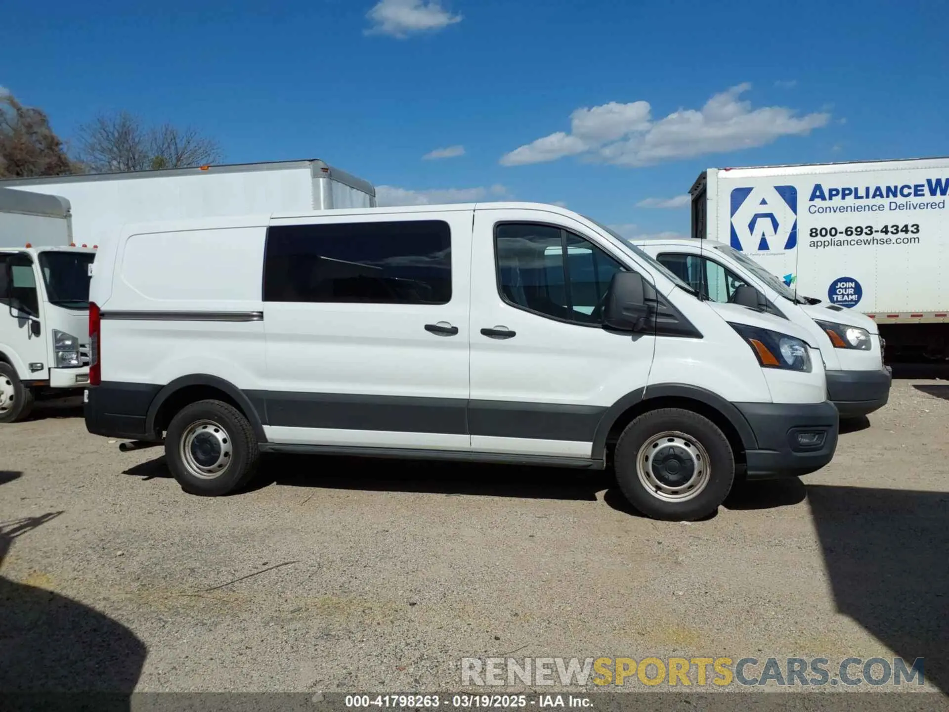 13 Photograph of a damaged car 1FTYE1YG7LKB68822 FORD TRANSIT-150 2020