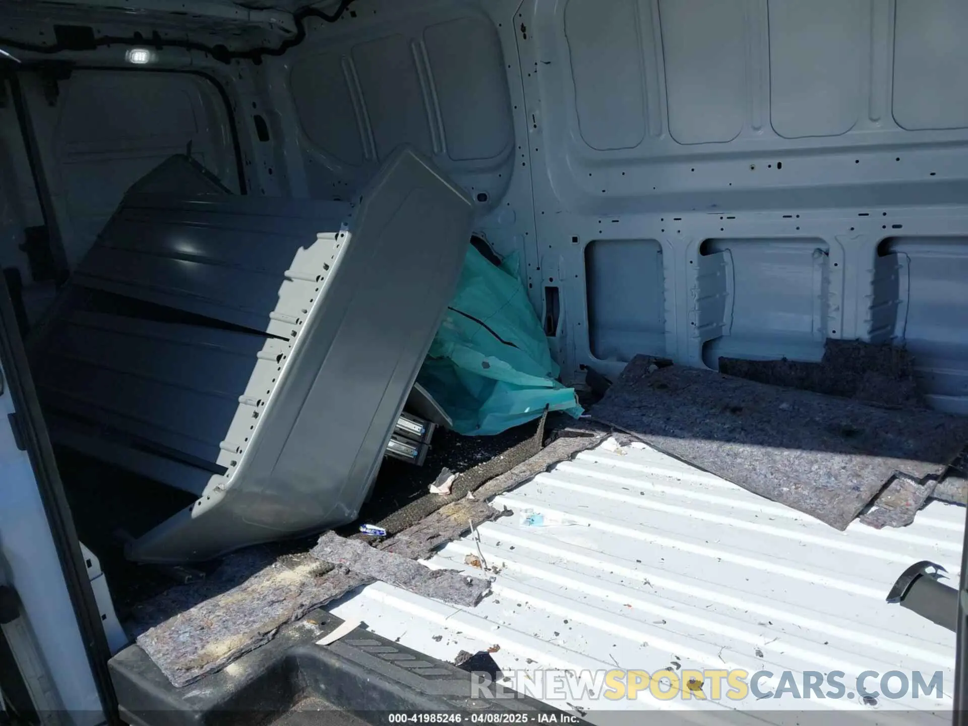 8 Photograph of a damaged car 1FTYE2Y86LKB36457 FORD TRANSIT-150 2020