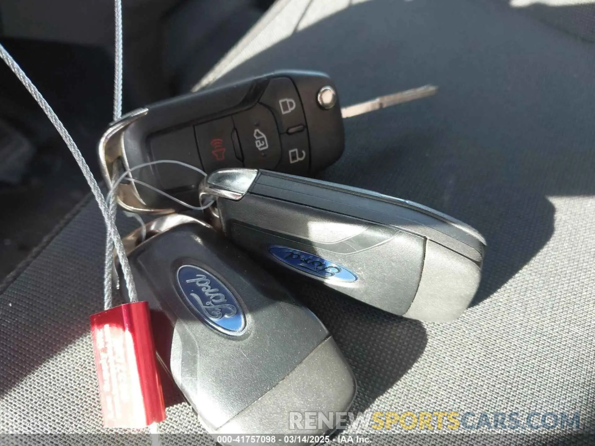 11 Photograph of a damaged car 1FTYE2Y89LKA70454 FORD TRANSIT-150 2020