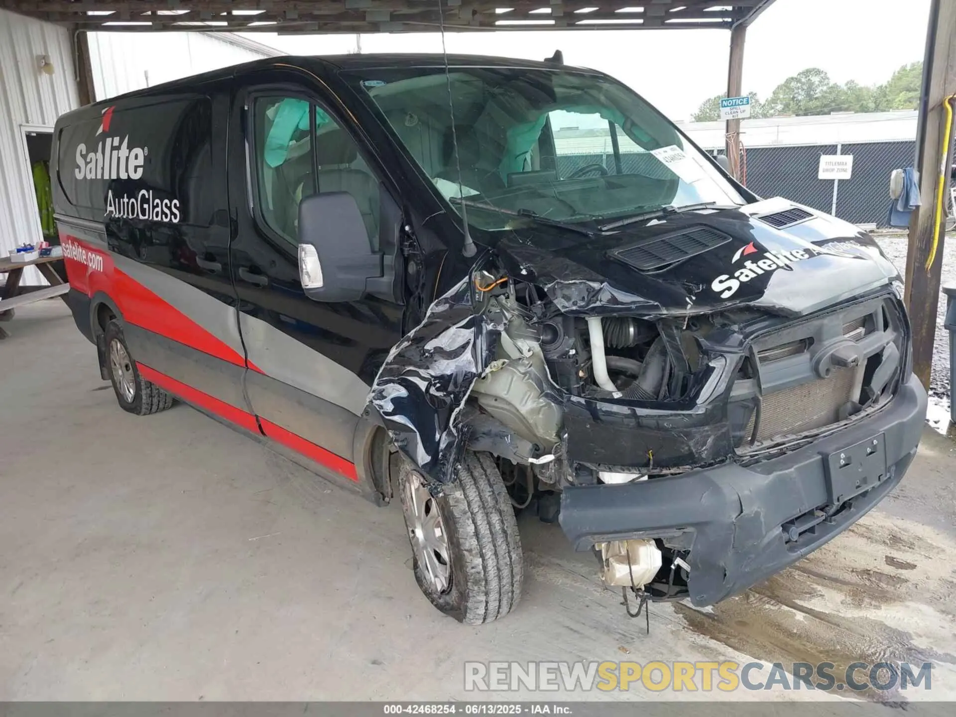 1 Photograph of a damaged car 1FTYE1Y81PKA71257 FORD TRANSIT-150 2023
