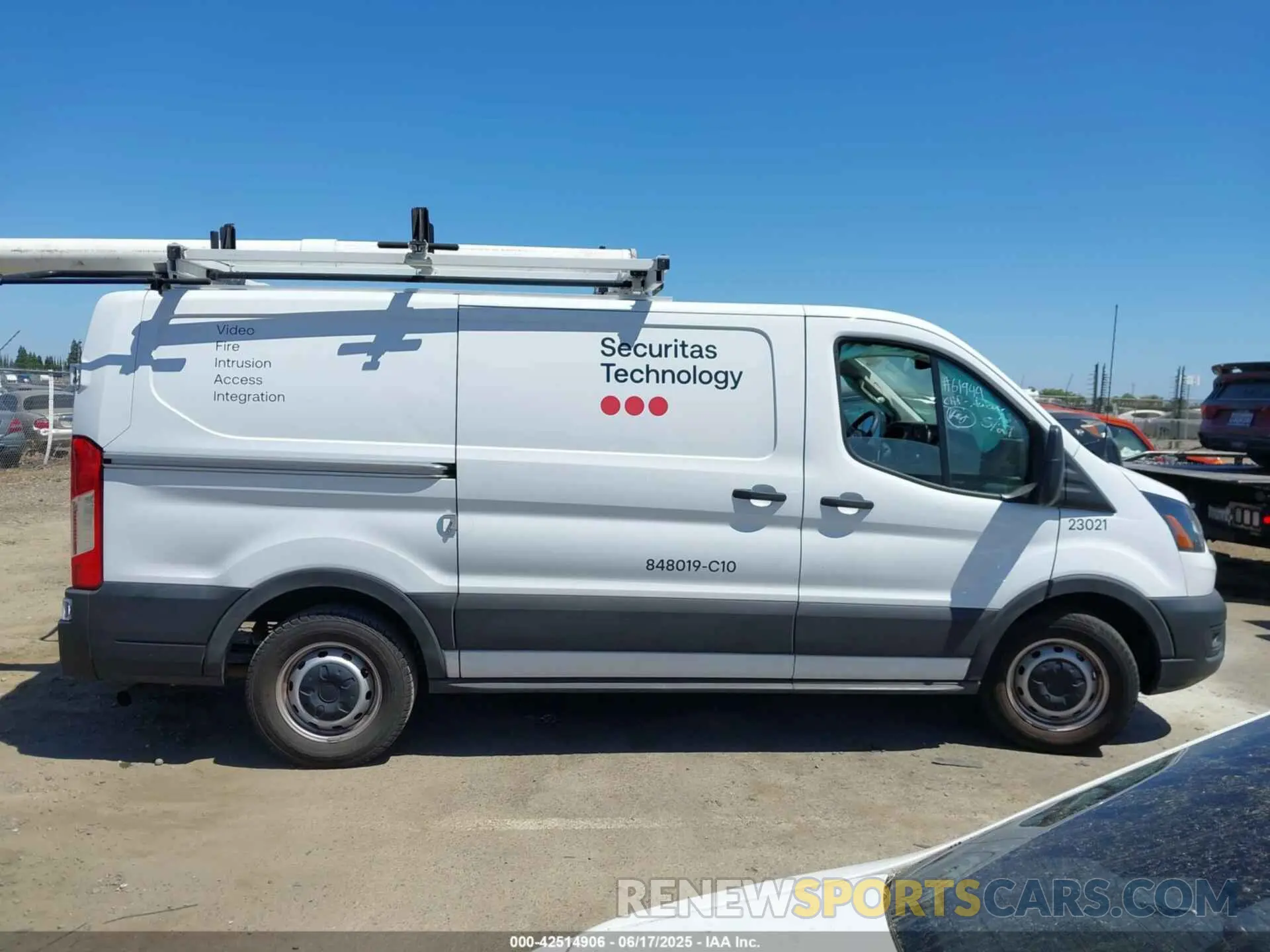13 Photograph of a damaged car 1FTYE1Y81PKB53926 FORD TRANSIT-150 2023