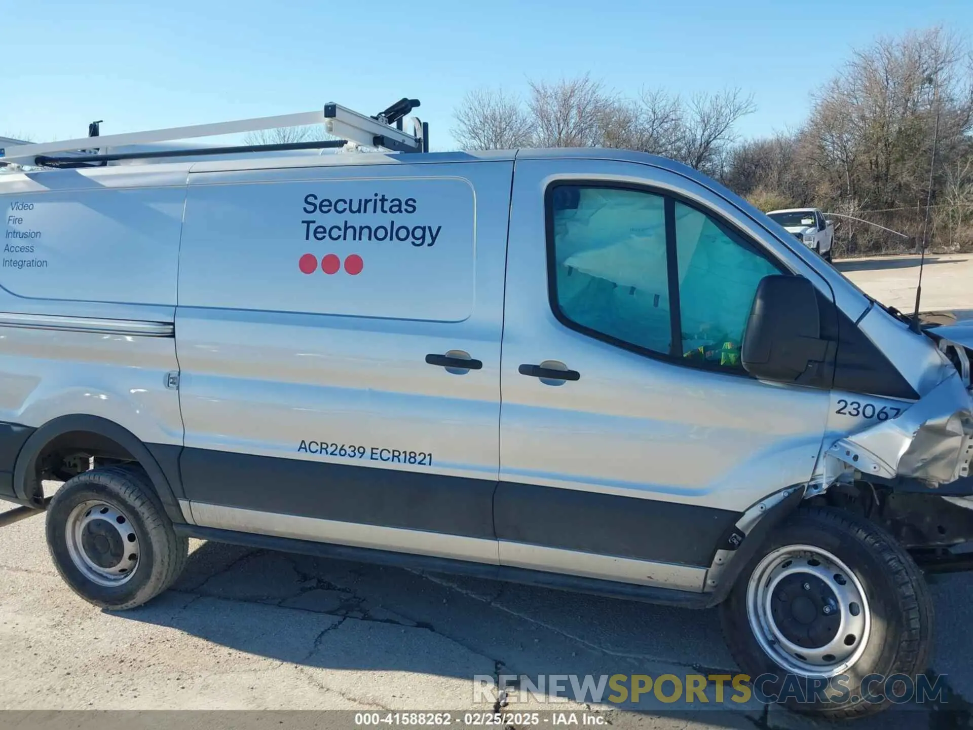 12 Photograph of a damaged car 1FTYE1Y85PKB94625 FORD TRANSIT-150 2023