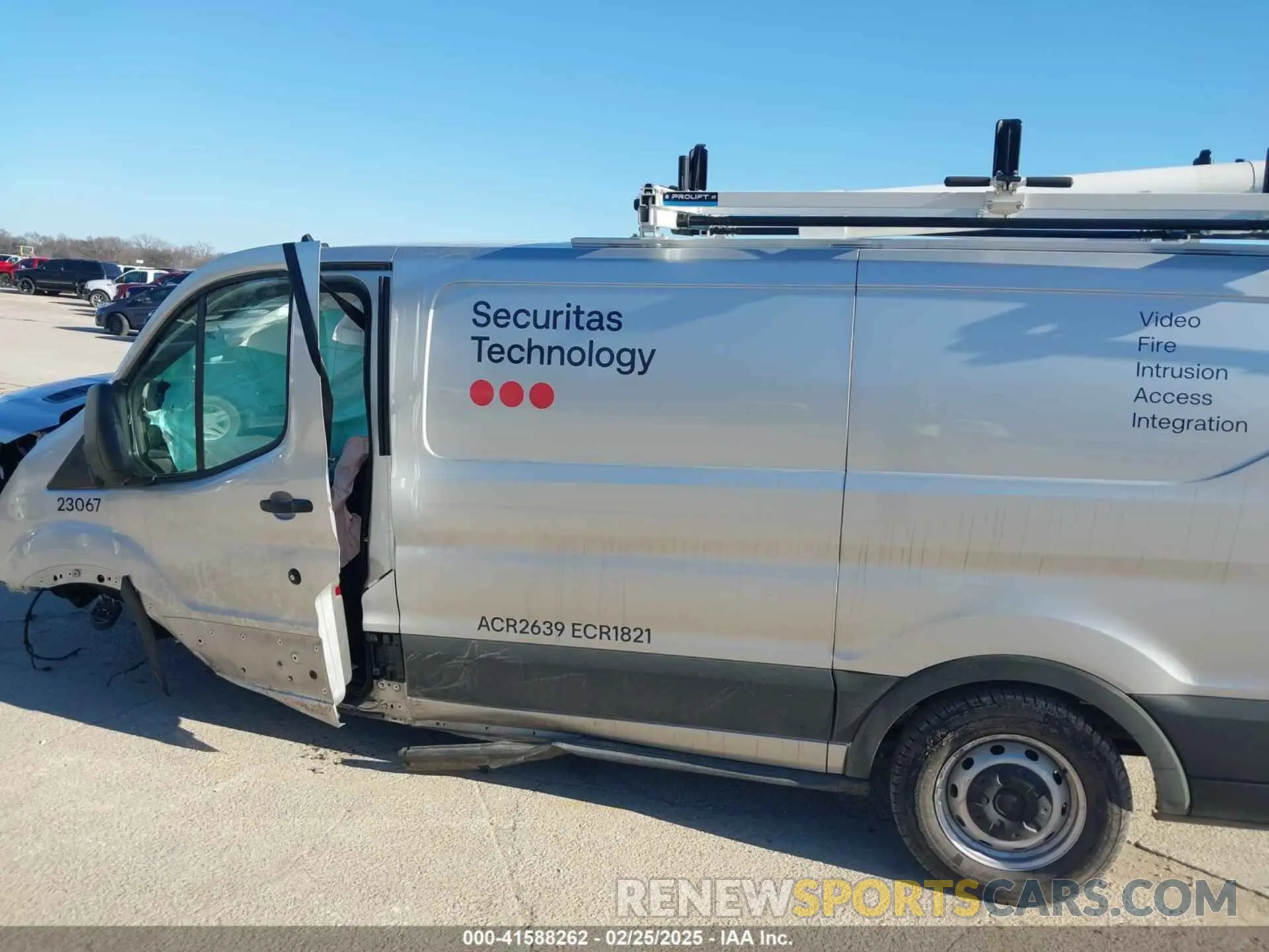 13 Photograph of a damaged car 1FTYE1Y85PKB94625 FORD TRANSIT-150 2023