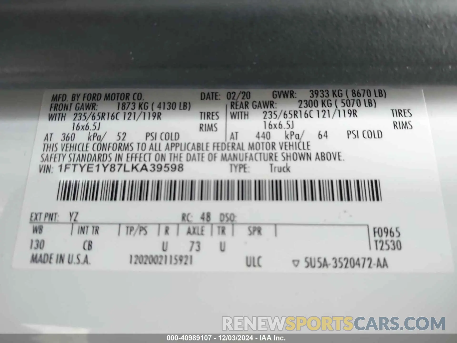 9 Photograph of a damaged car 1FTYE1Y87LKA39598 FORD TRANSIT-150 CARGO VAN 2020