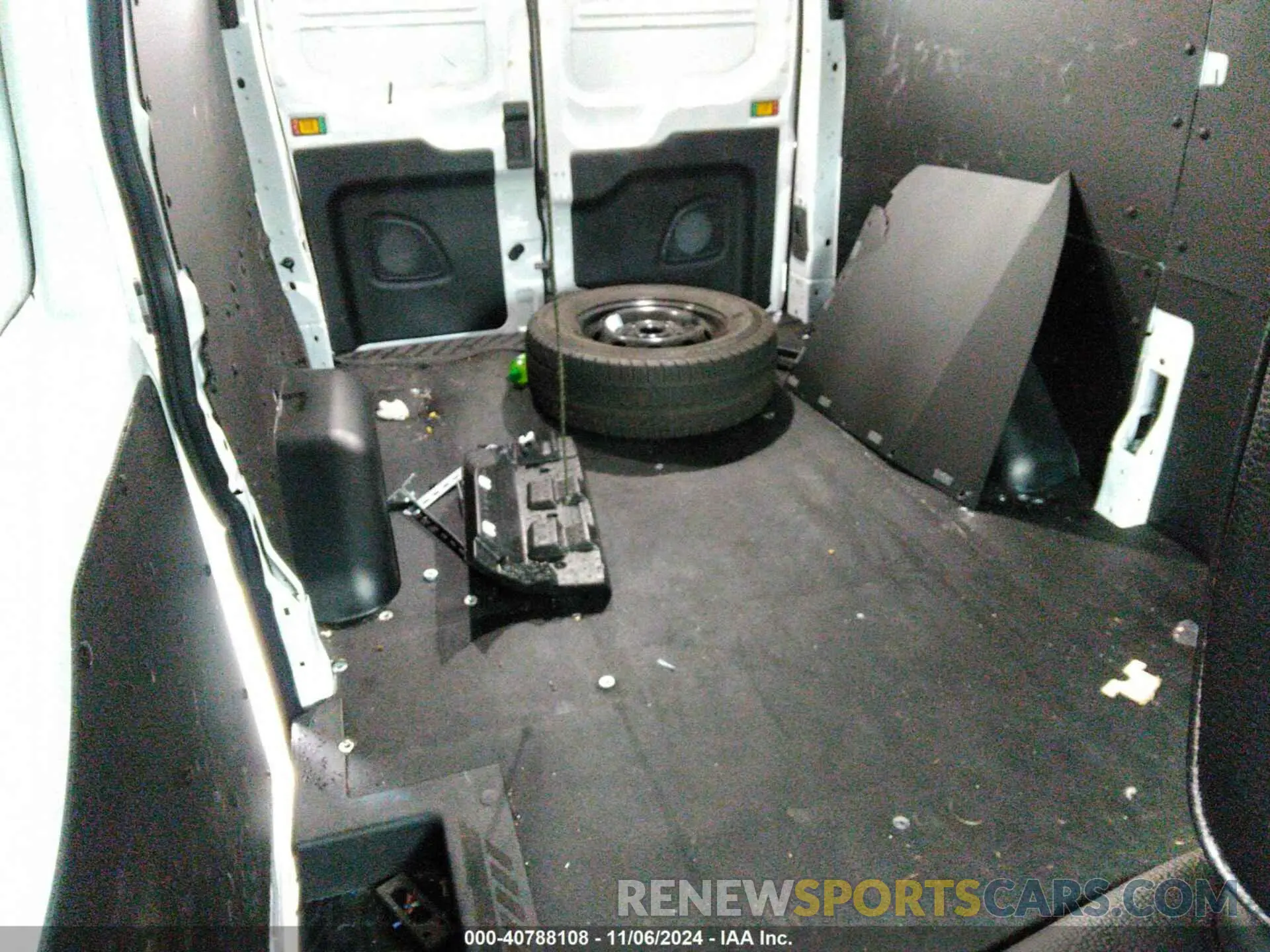 8 Photograph of a damaged car 1FTYE1Y89RKA72434 FORD TRANSIT-150 CARGO VAN 2024
